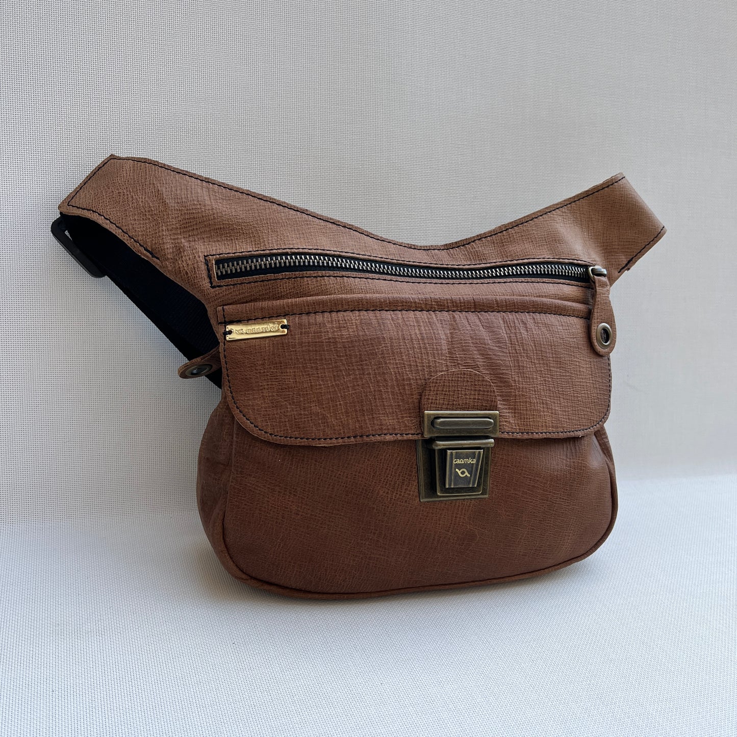 Special Brown & Old Gold · Piel natural BioCuir® · Pieza Exclusiva Núm. 12661