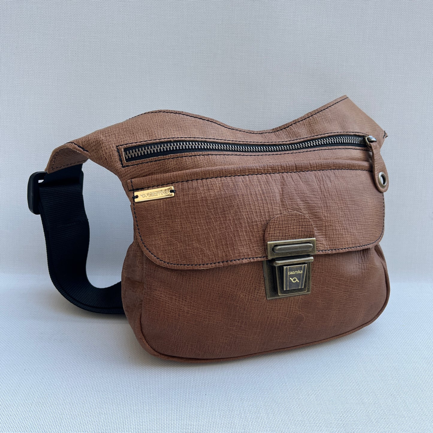 Special Brown & Old Gold · Piel natural BioCuir® · Pieza Exclusiva Núm. 12661