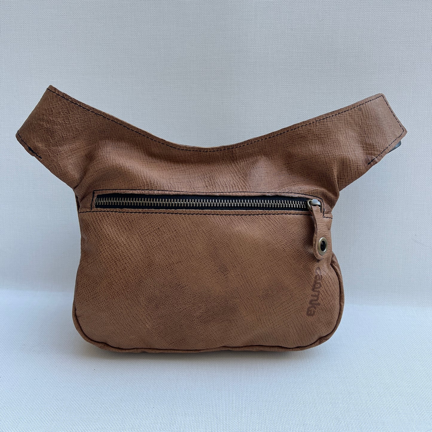 Special Brown & Old Gold · Piel natural BioCuir® · Pieza Exclusiva Núm. 12661