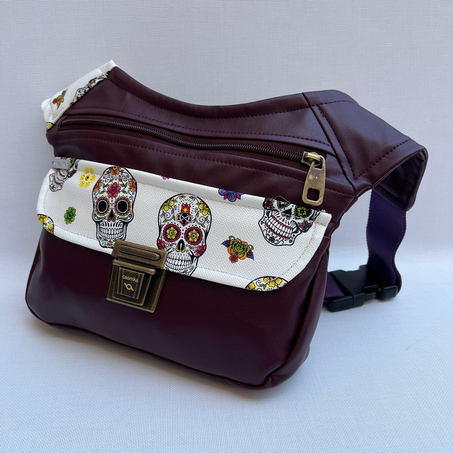 Aubergine Special Skulls+ Back pocket Unique Piece No. 11783