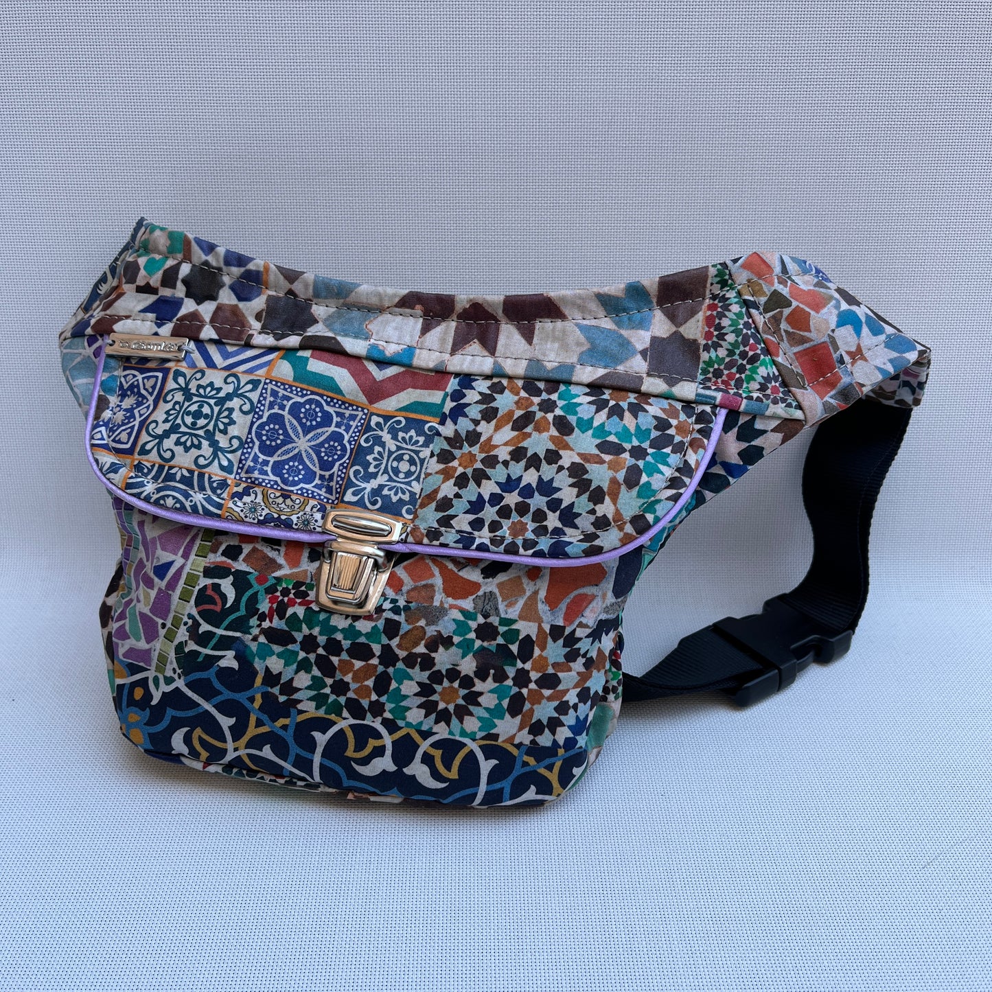 Mini Special Gaudí · Waterproof · Unique Piece No. 11750