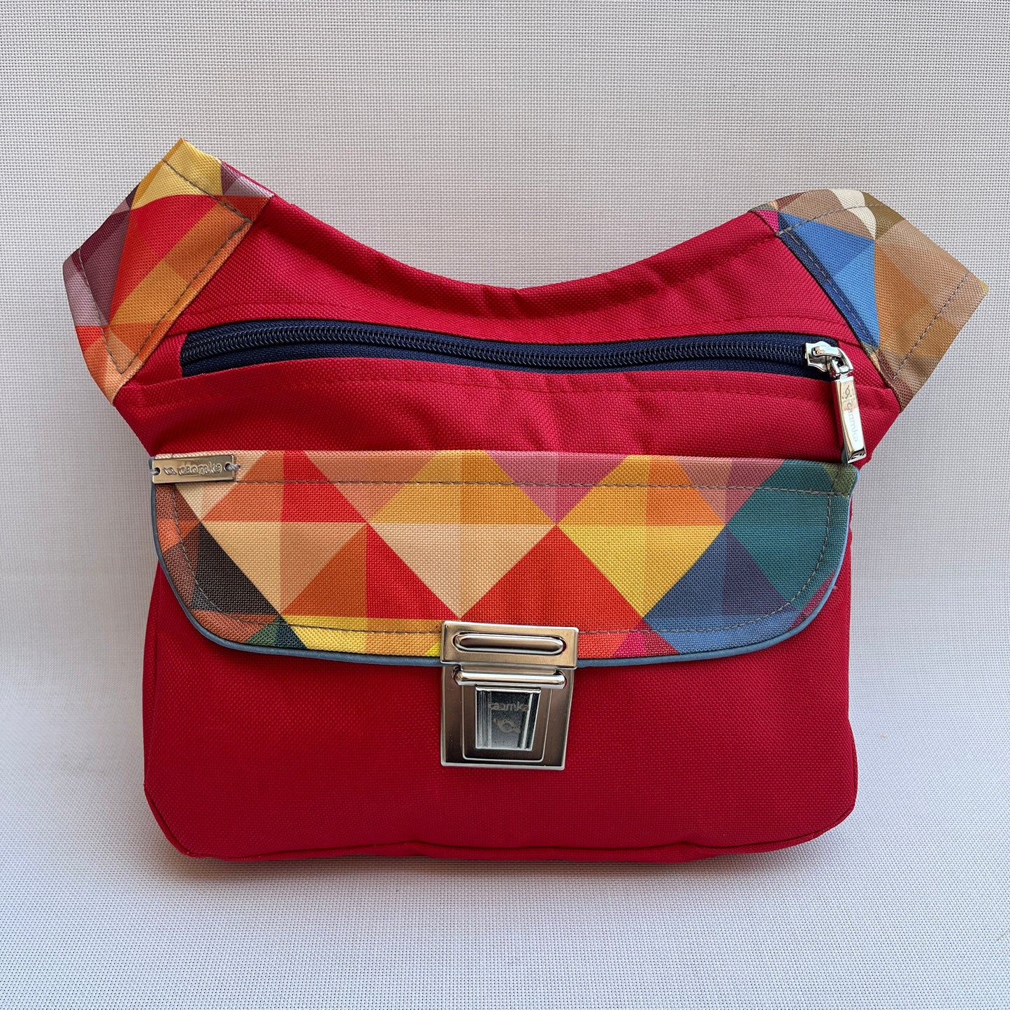 Special Red "Cordura" & Colors · Impermeable + Bolsillo trasero · Pieza Única Núm. 13416