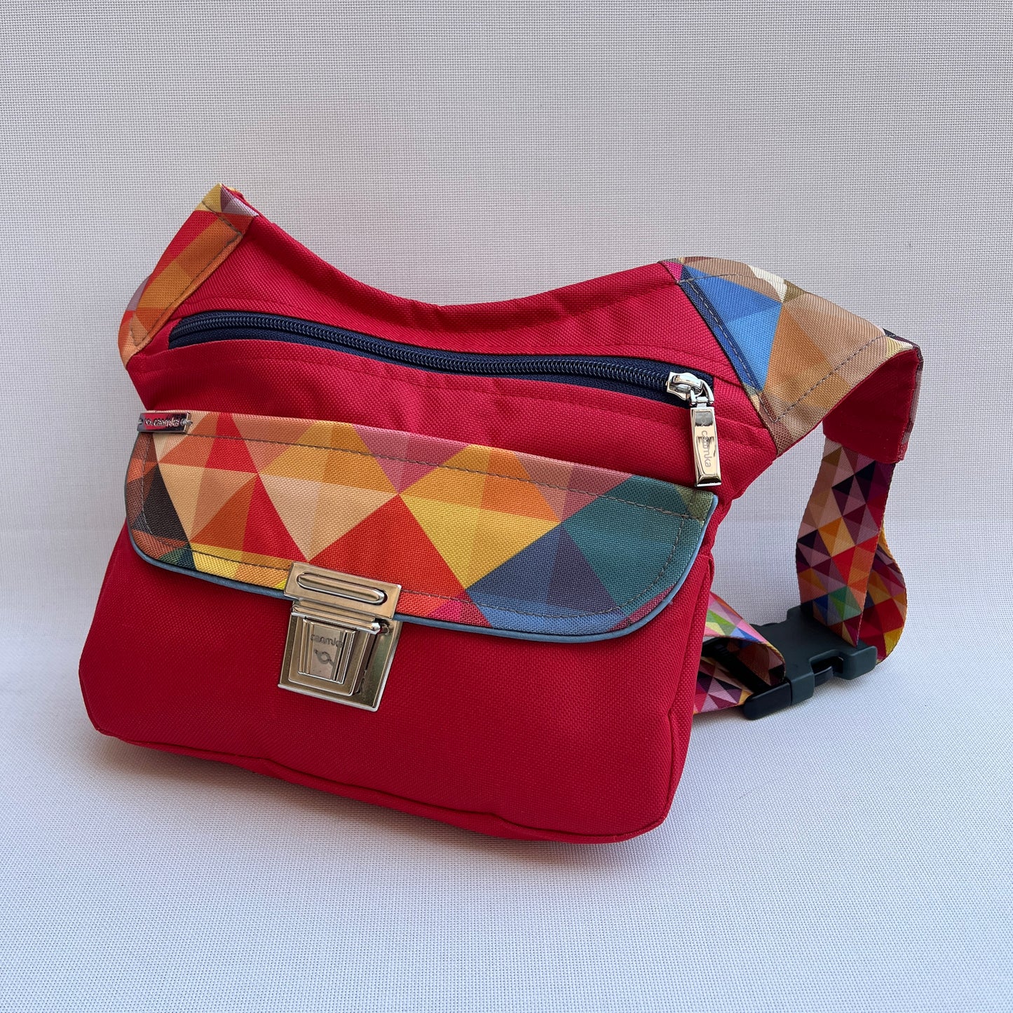 Special Red "Cordura" & Colors · Impermeable + Bolsillo trasero · Pieza Única Núm. 13416
