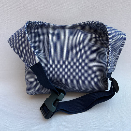 Besonderes himmelblaues Sommer-Unikat Nr. 11707