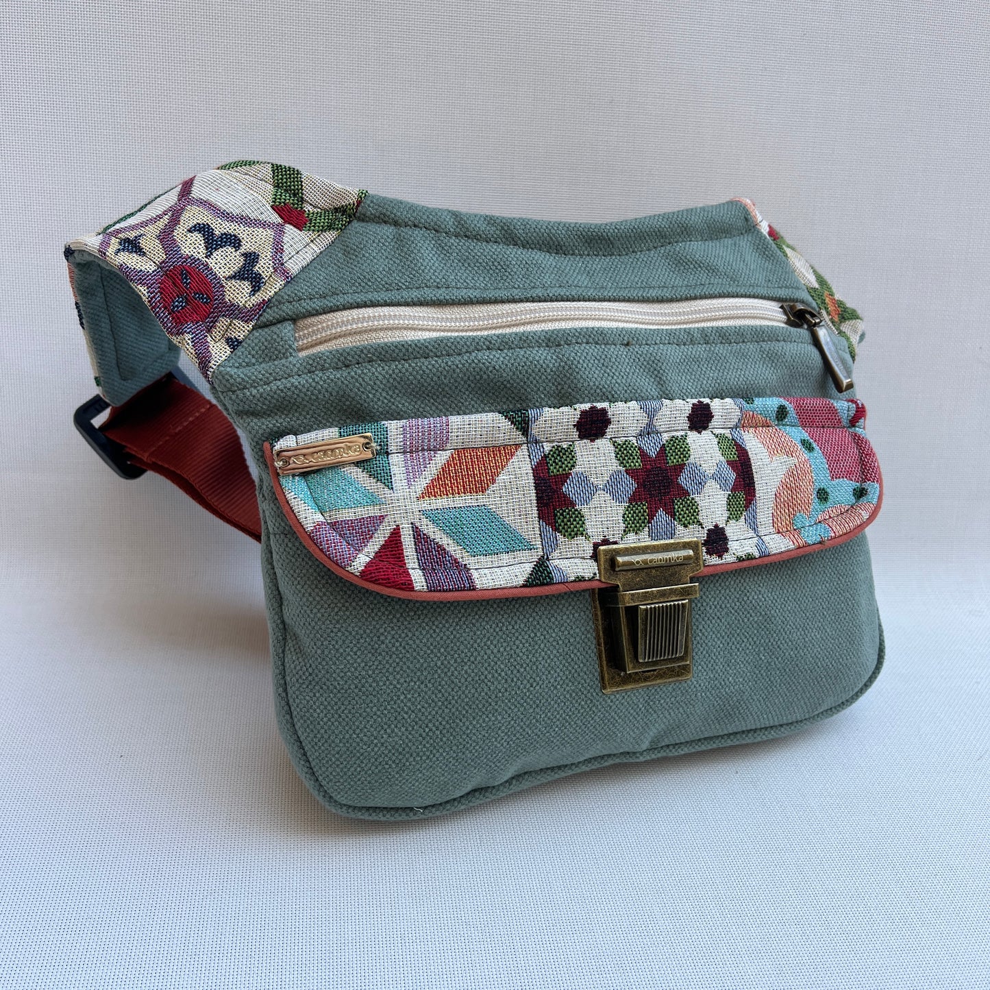 Special Harmony · Pieza Única Núm. 13373