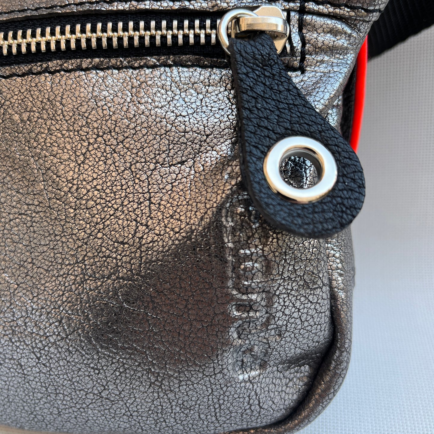 Mini Special Metal Gray · Piel natural BioCuir® · Pieza Única Núm. 13377