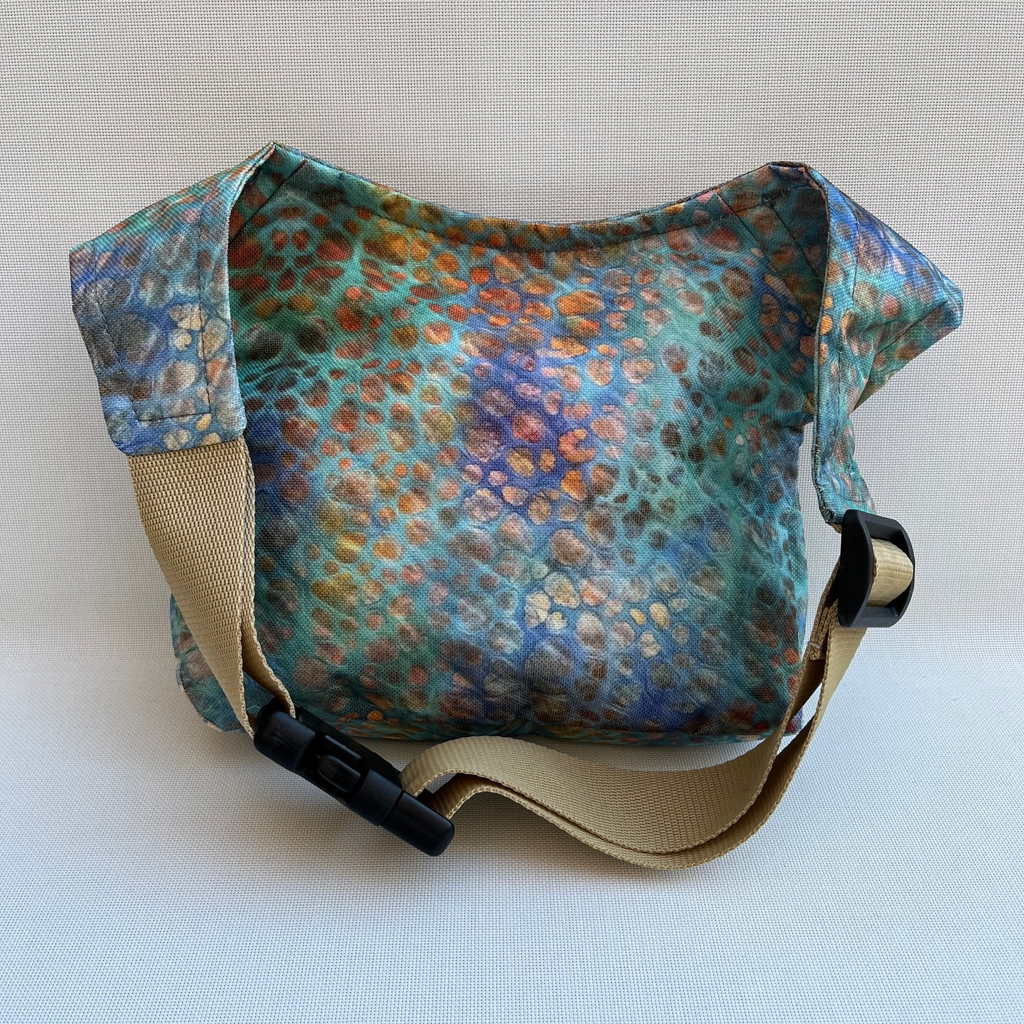Special Color Stones · Waterproof · Unique Piece No. 10973
