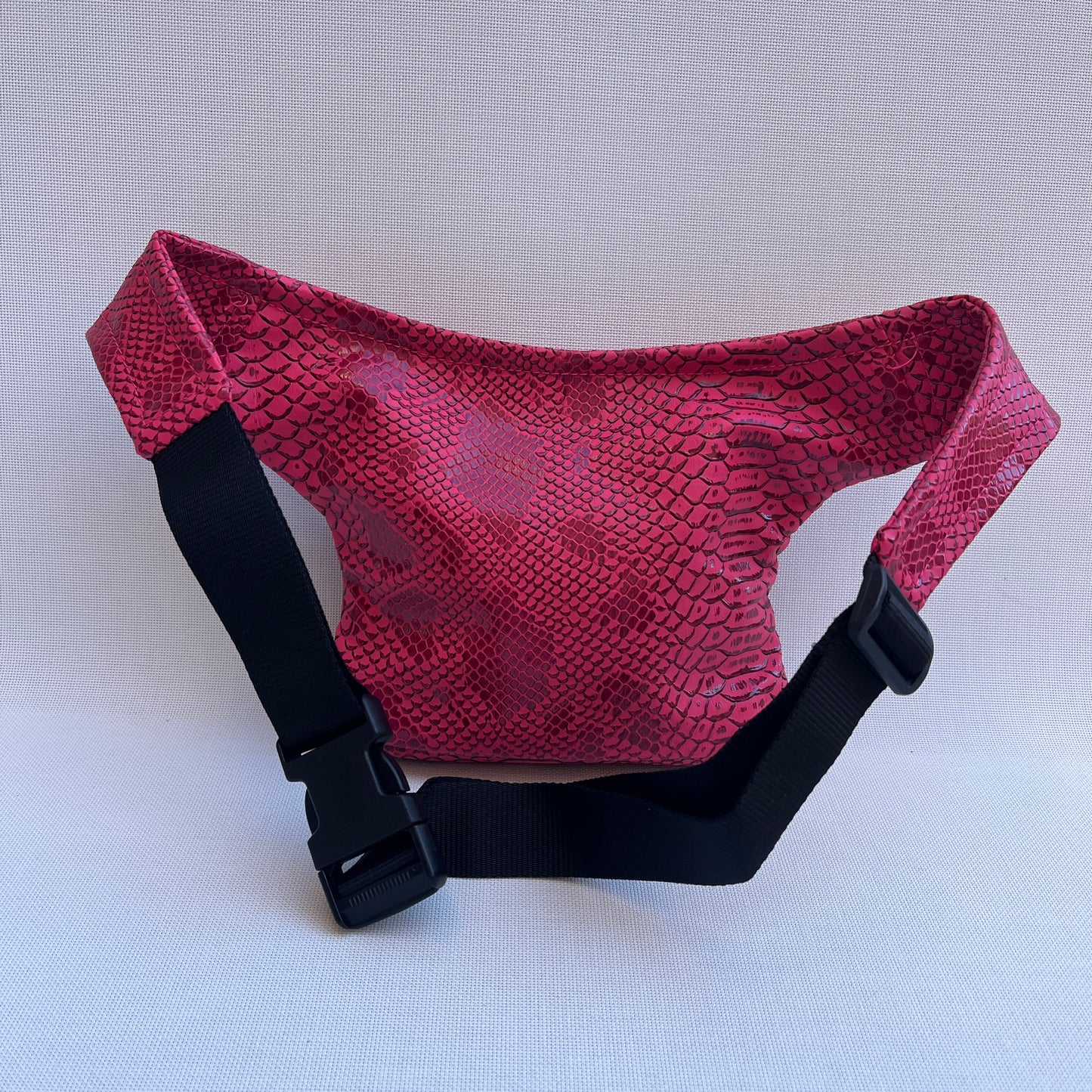 Mini Special Fuchsia Pink Leatherette Unique Piece No. 12615