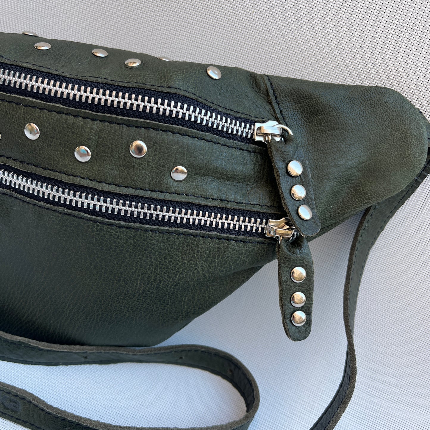 Premium Retro Chic Green BioCuir® Natural Leather Exclusive Piece No. 12639
