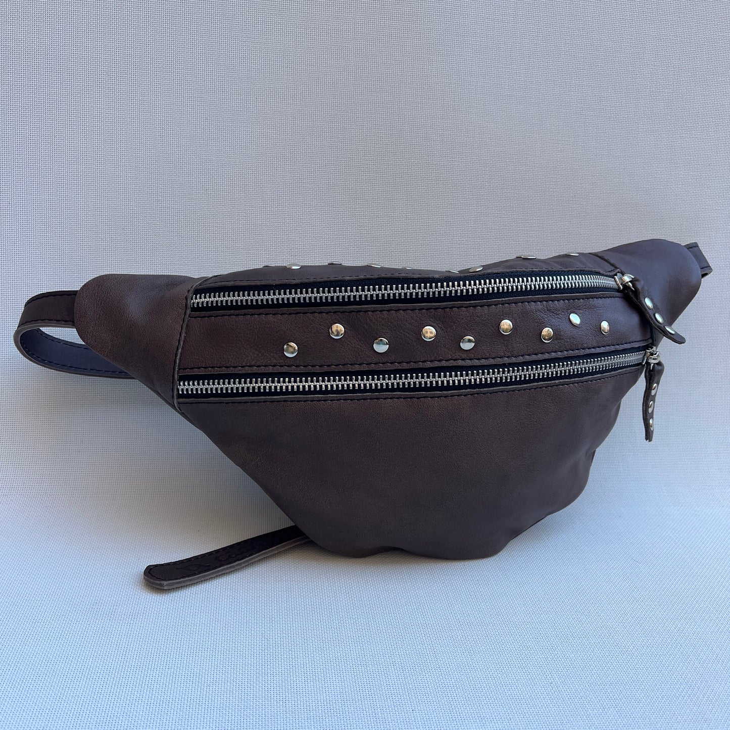 Premium Retro Chic Taupe BioCuir® Natural Leather Exclusive Piece No. 12653