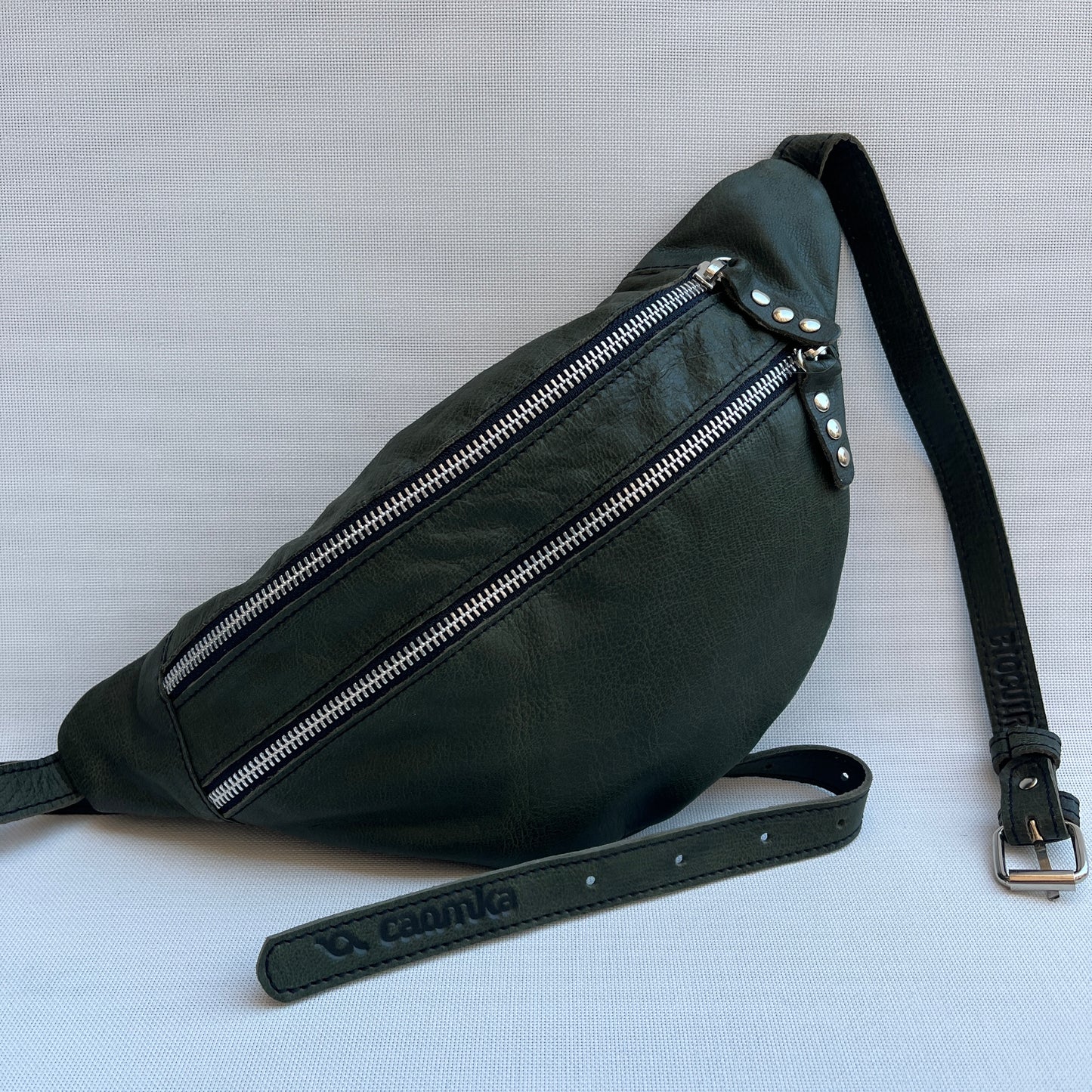 Retro Chic Bottle Green Natural leather BioCuir® Exclusive Piece No. 12656