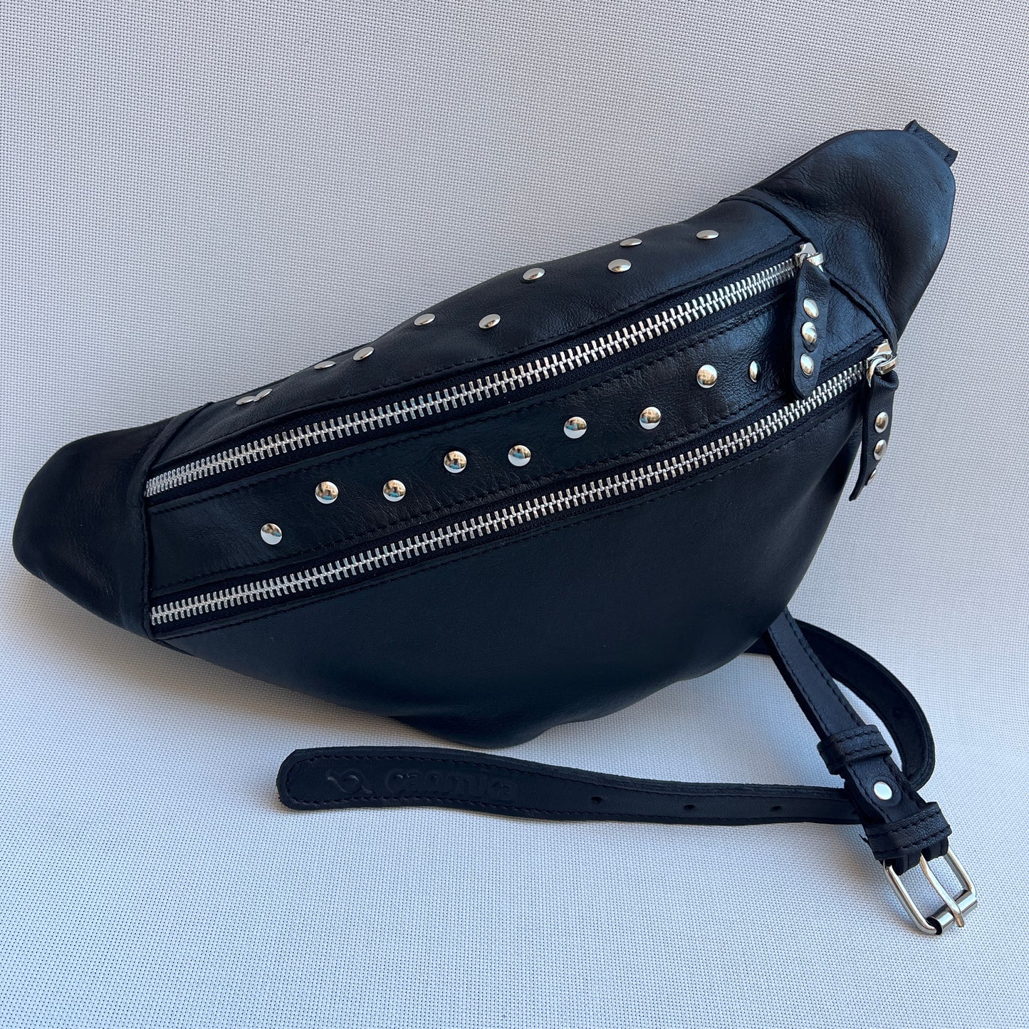 Premium Retro Chic Black BioCuir® Natural Leather Exclusive Piece No. 12650