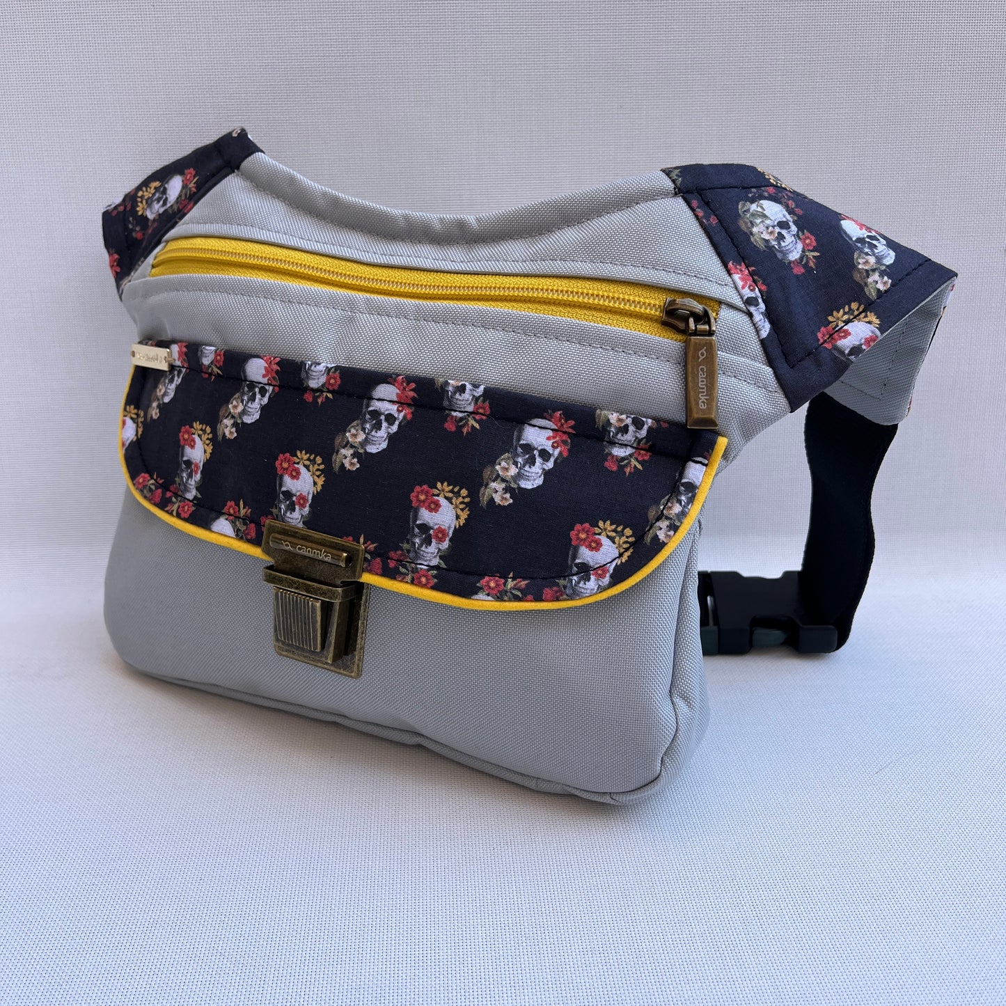 Special Skulls "Cordura" + Bolsillo trasero · Impermeable · Pieza Única Núm. 13417