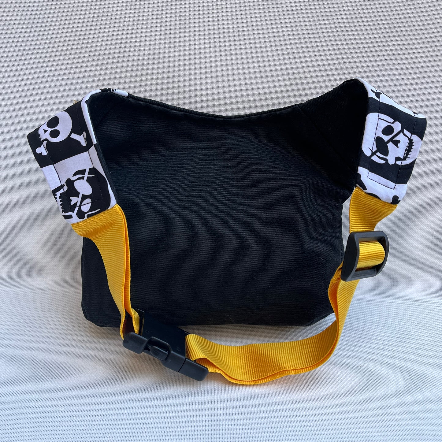 Special Black & Skulls · Pieza Única Núm. 11837