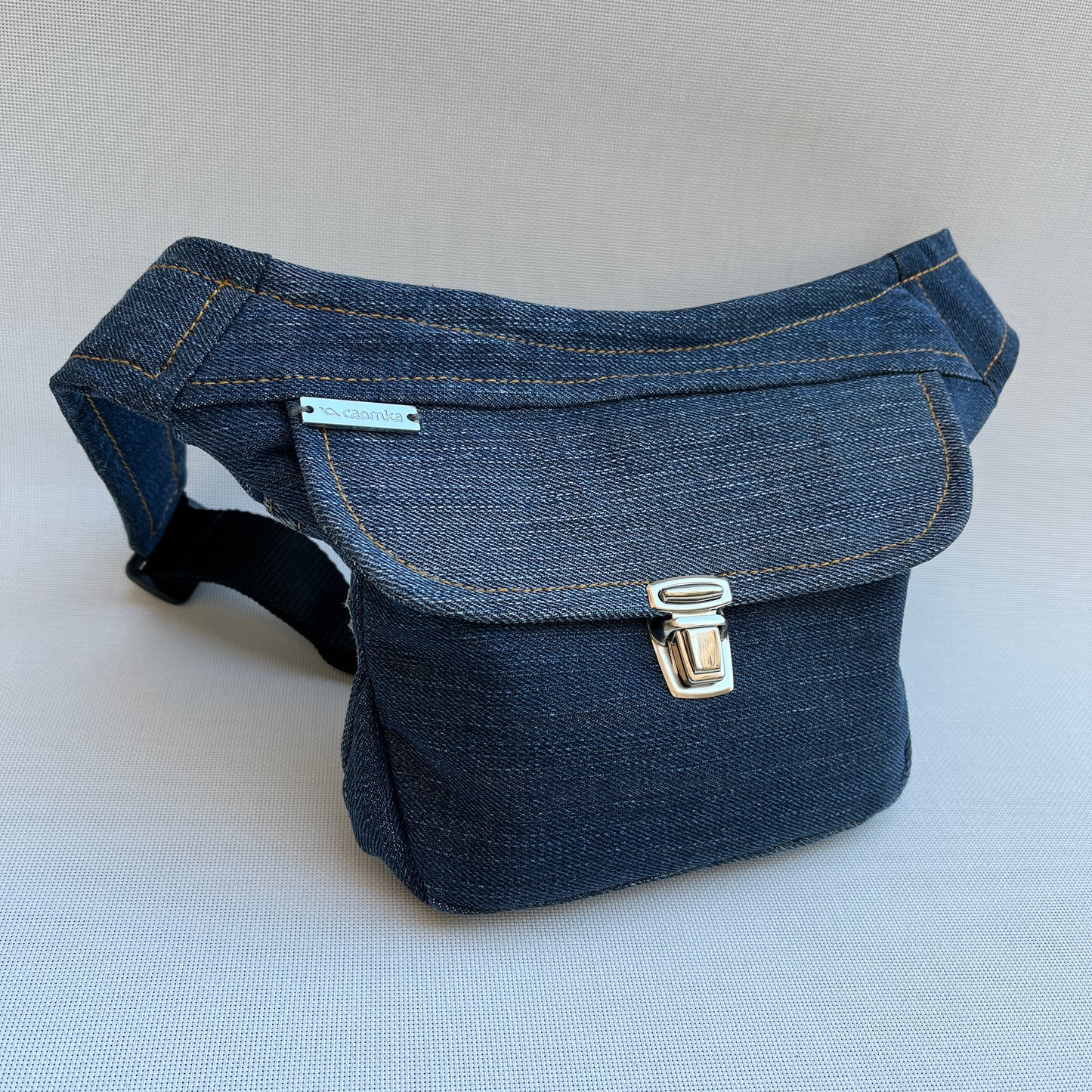 Mini ♻️Jeans Recycled ♻️ · Pieza Única Núm. 10996