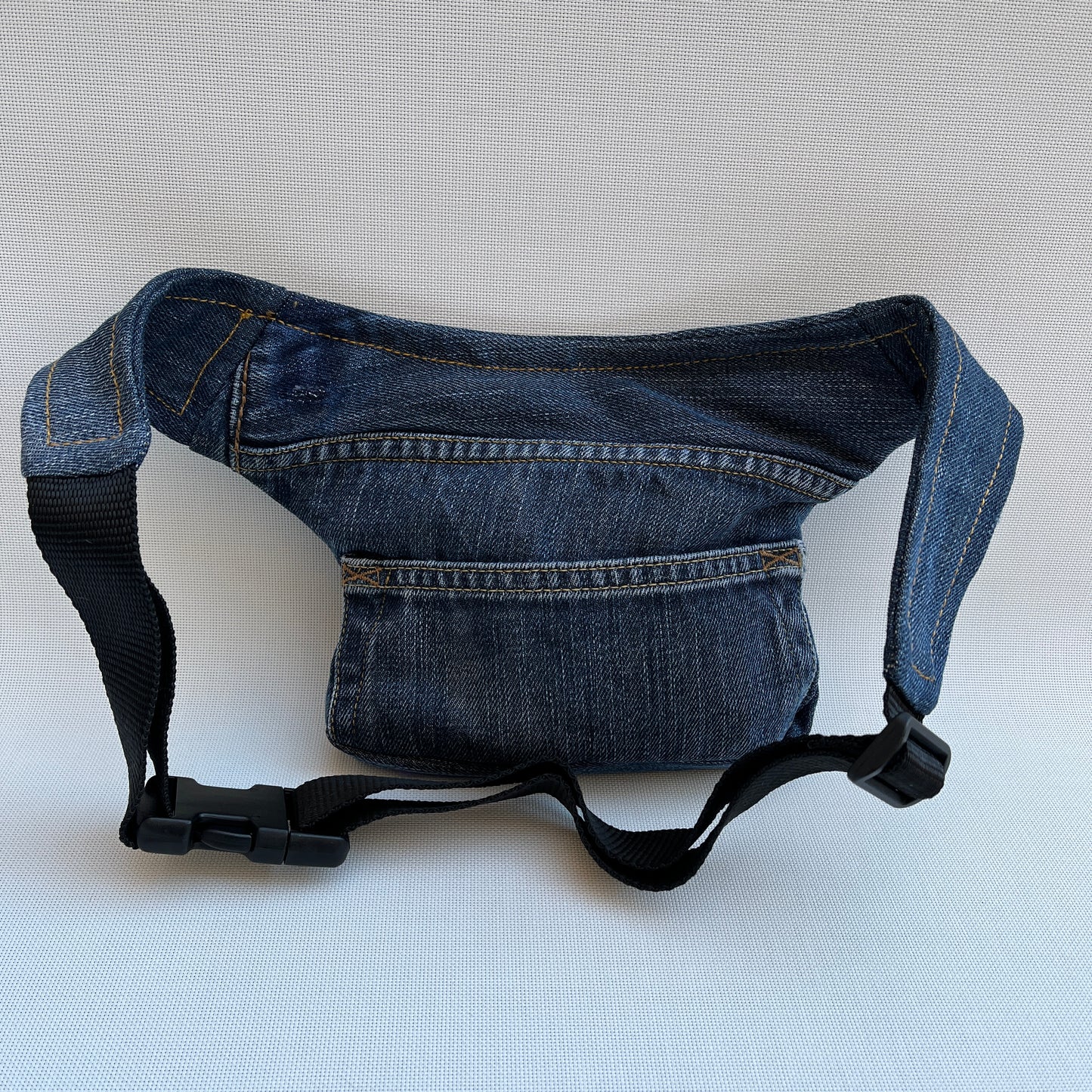 Mini ♻️Jeans Recycled ♻️ · Pieza Única Núm. 10996