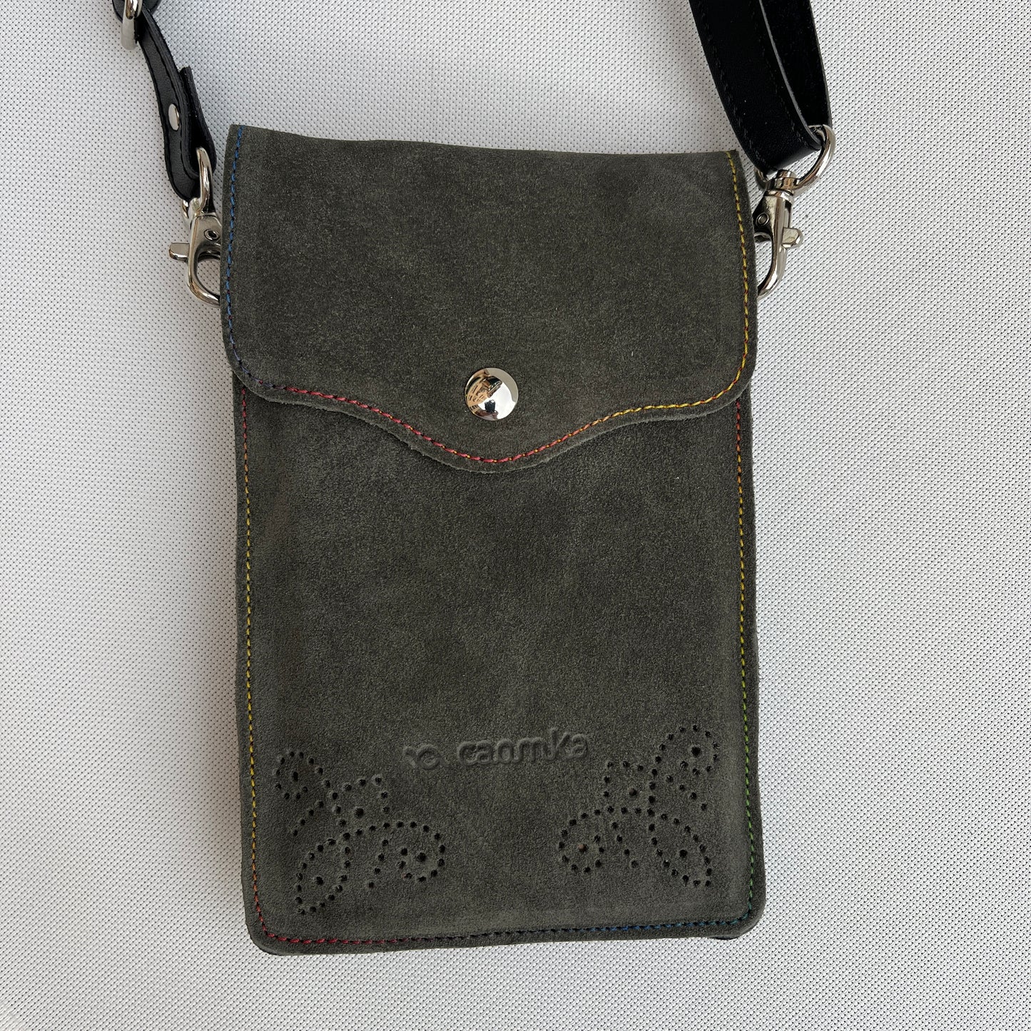 Porta Móvil · Diseño Fuego · Piel Serraje ·