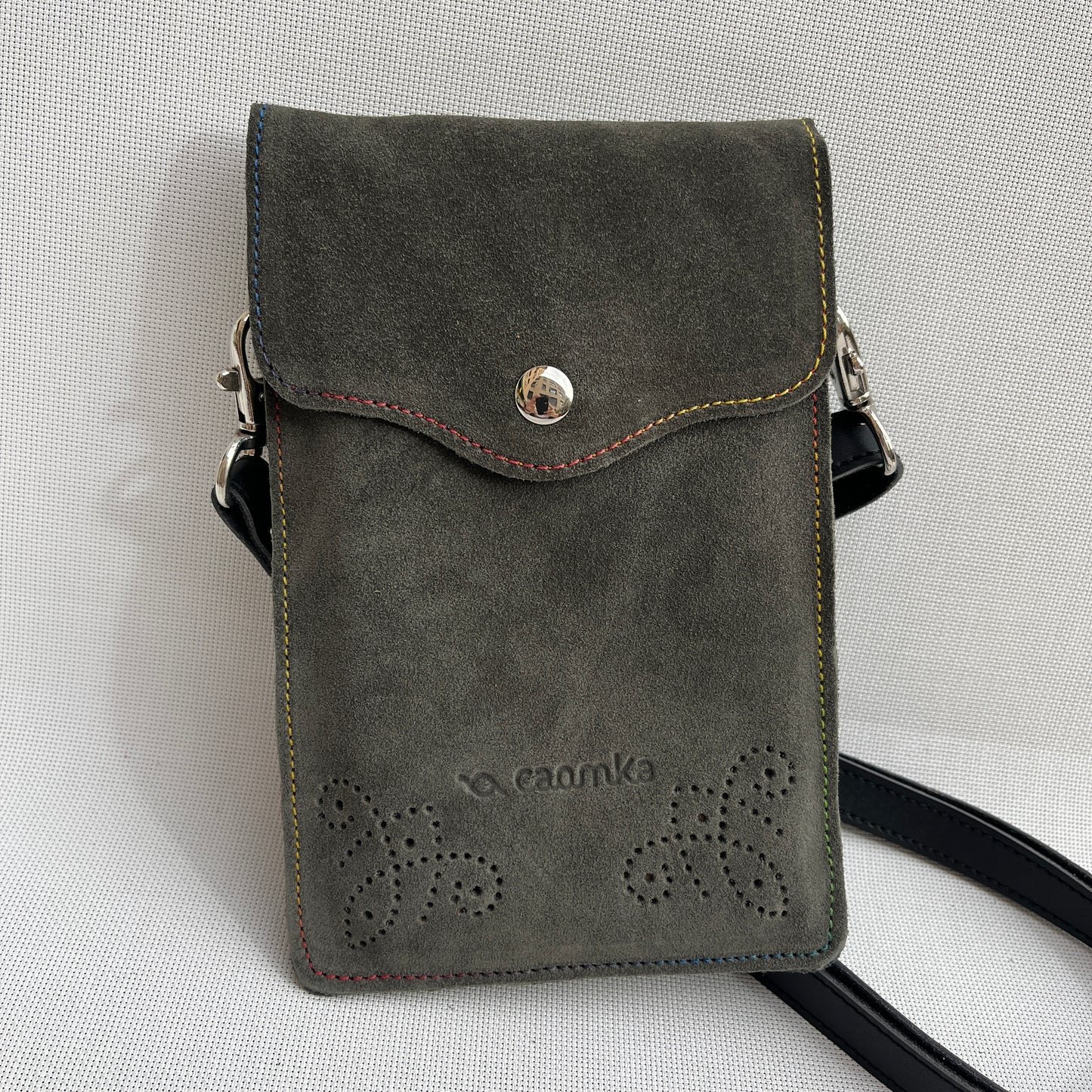 Porta Móvil · Diseño Fuego · Piel Serraje ·