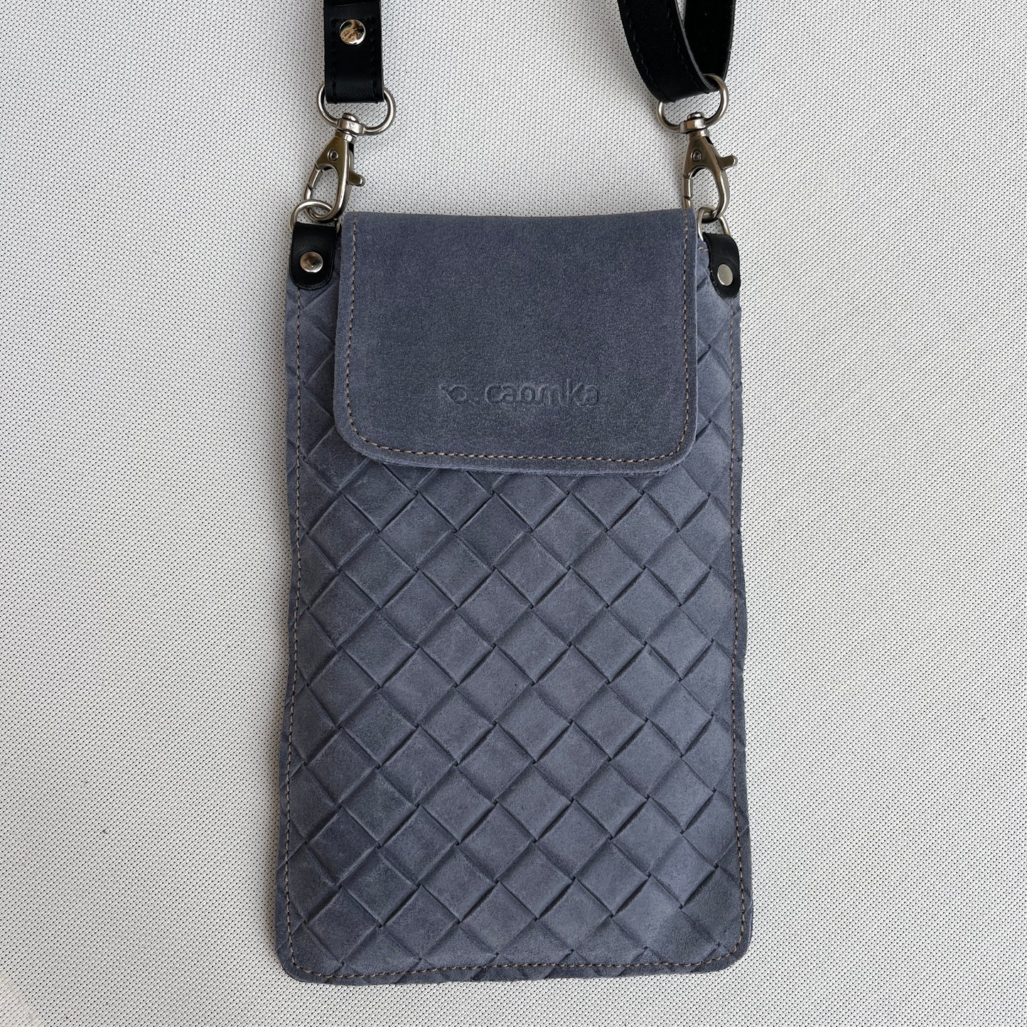 Porta Móvil · Diseño Tierra · Piel Serraje Trenzado · Azul