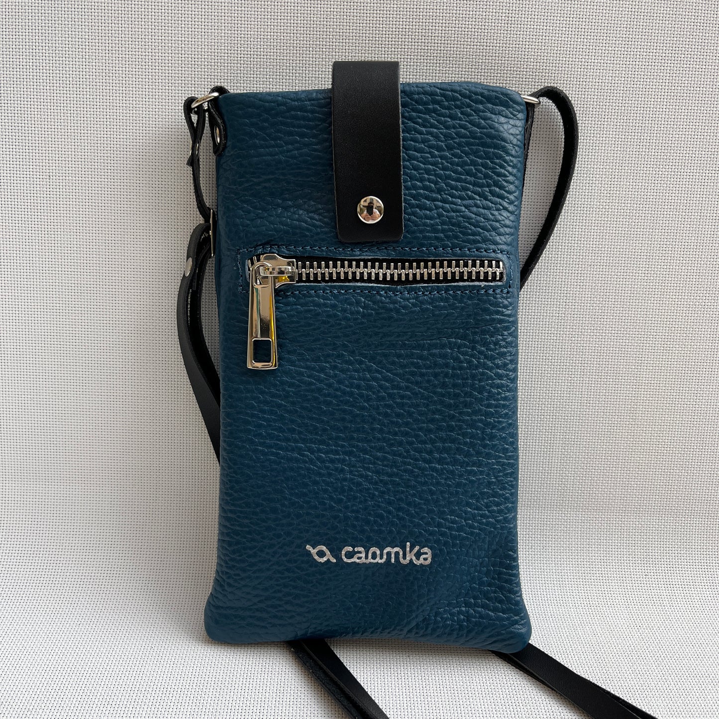 Porta Móvil · Diseño Alfa · Piel natural · Azul Petroleo