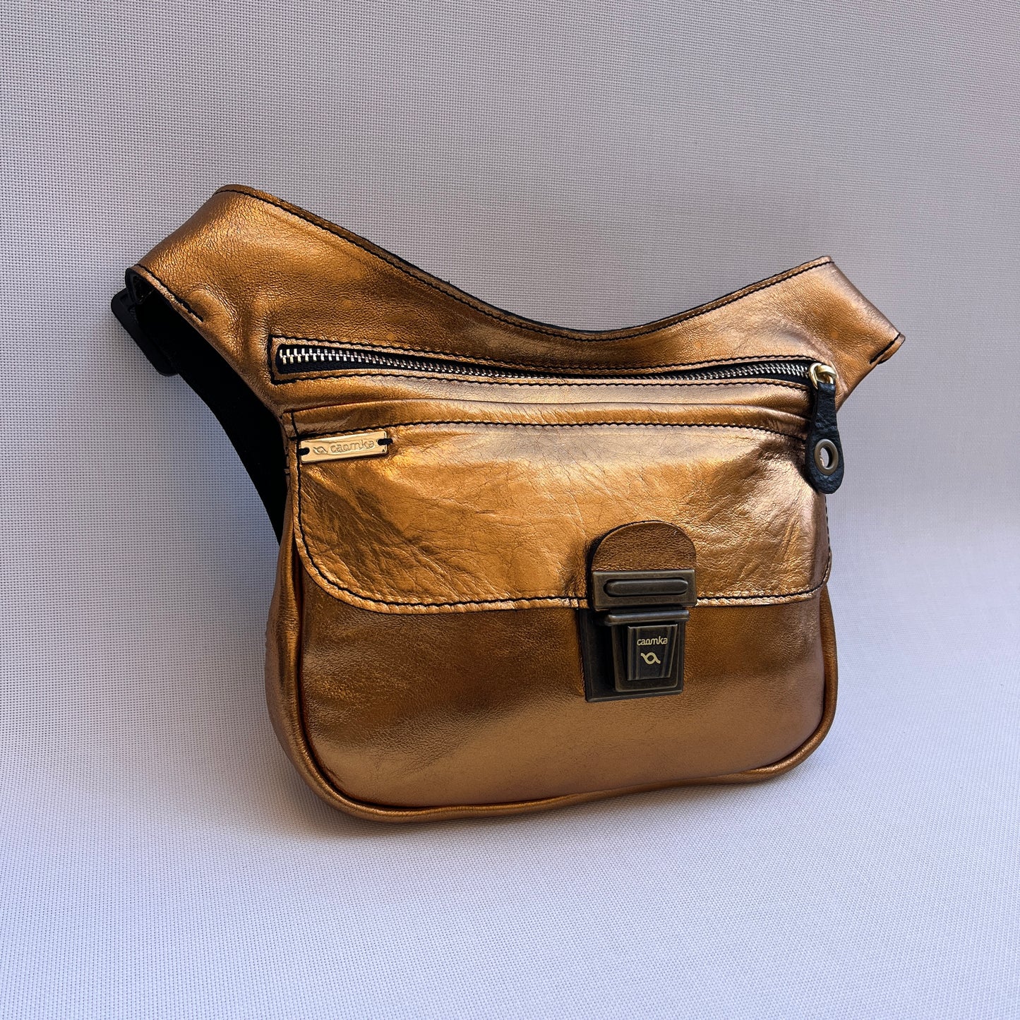 Special Metal Golden · Piel natural BioCuir® · Pieza Exclusiva Núm. 13458