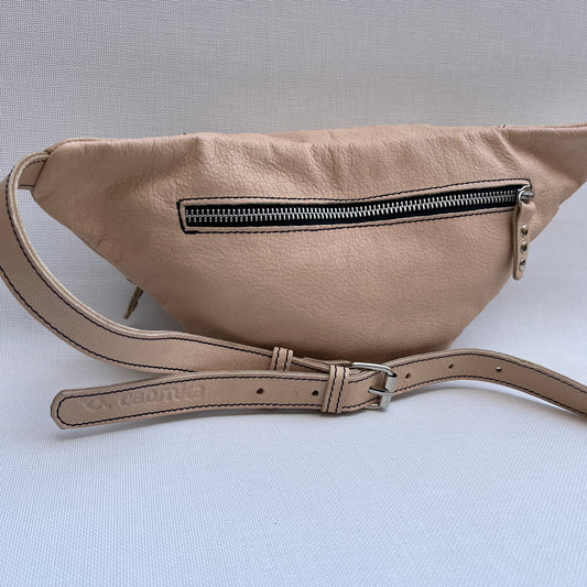 Retro Chic Beige Natural BioCuir® Leather Exclusive Piece No. 11902