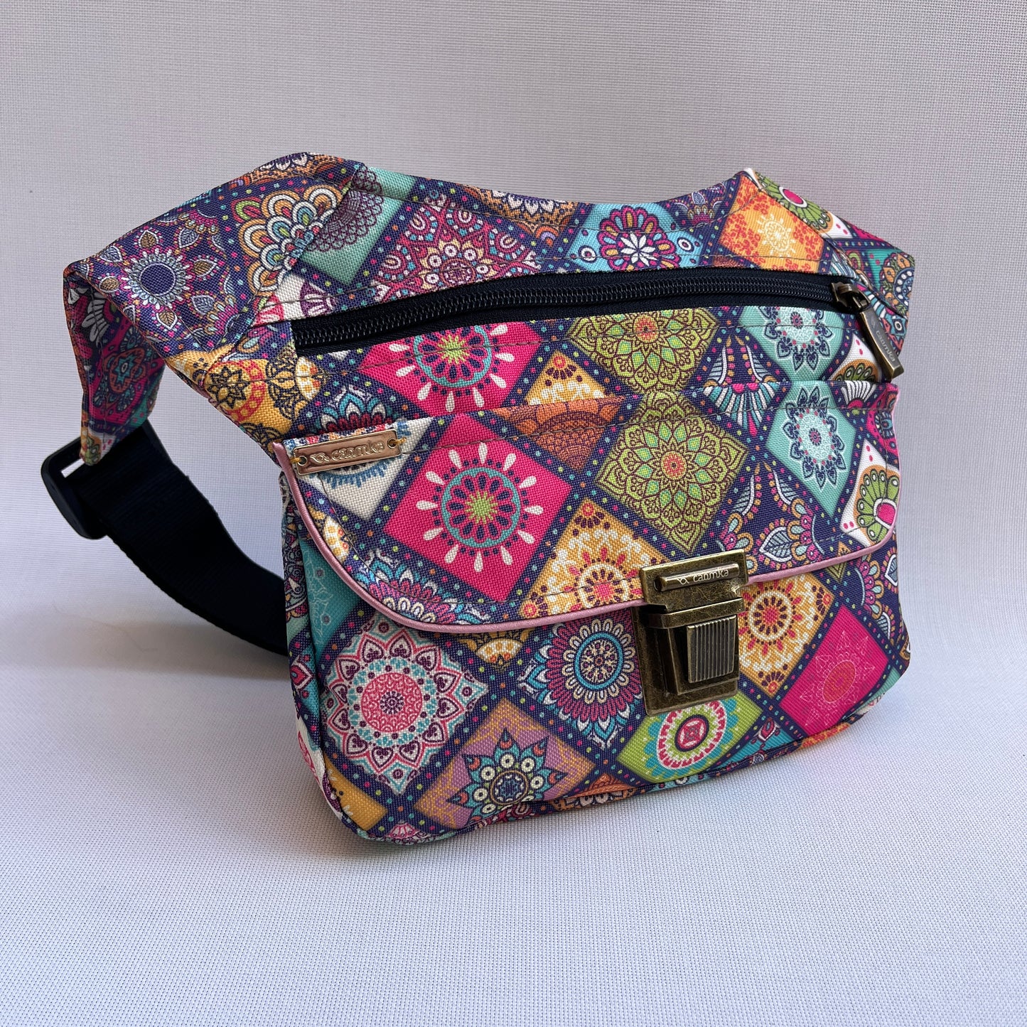 Special Square Mandalas · Waterproof · Unique Piece No. 11605