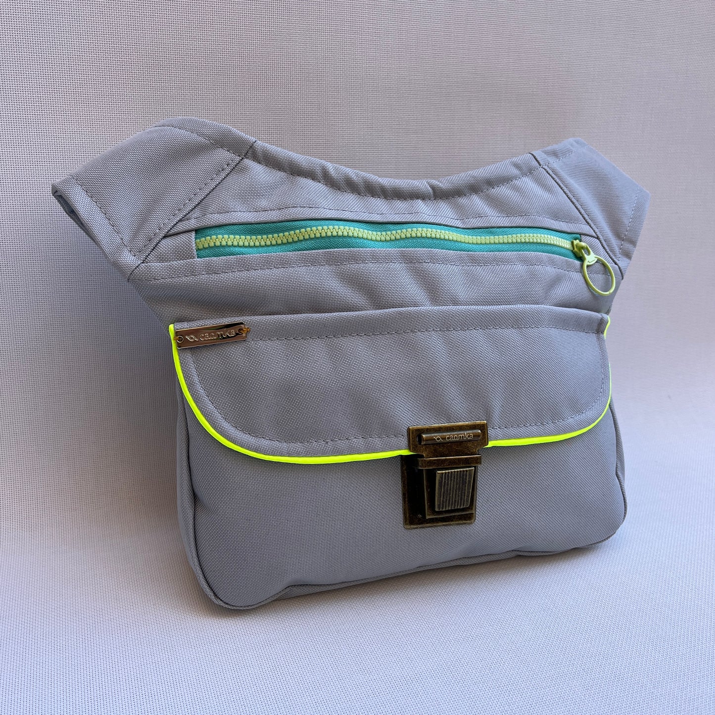 Special Gray "Cordura" · Impermeable + Bolsillo trasero · Pieza Única Núm. 13497