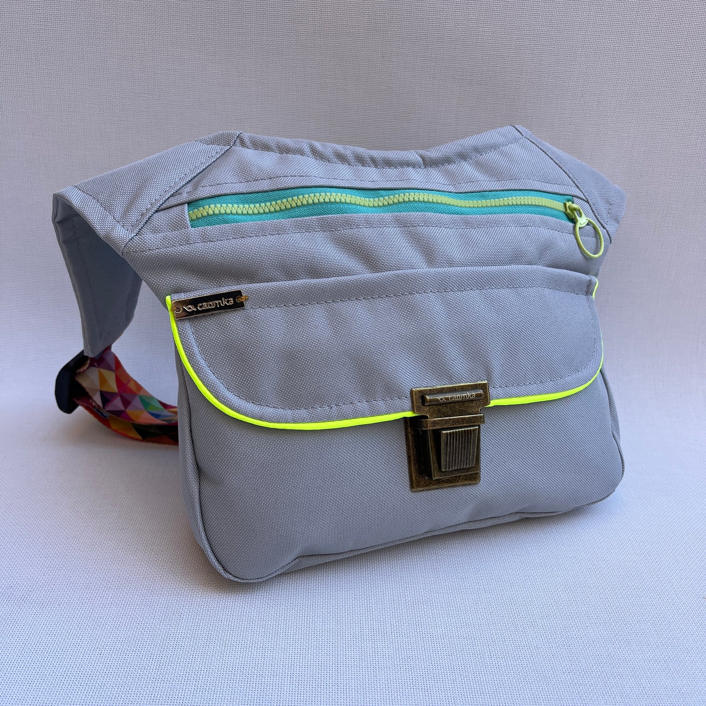 Special Gray "Cordura" · Impermeable + Bolsillo trasero · Pieza Única Núm. 13497