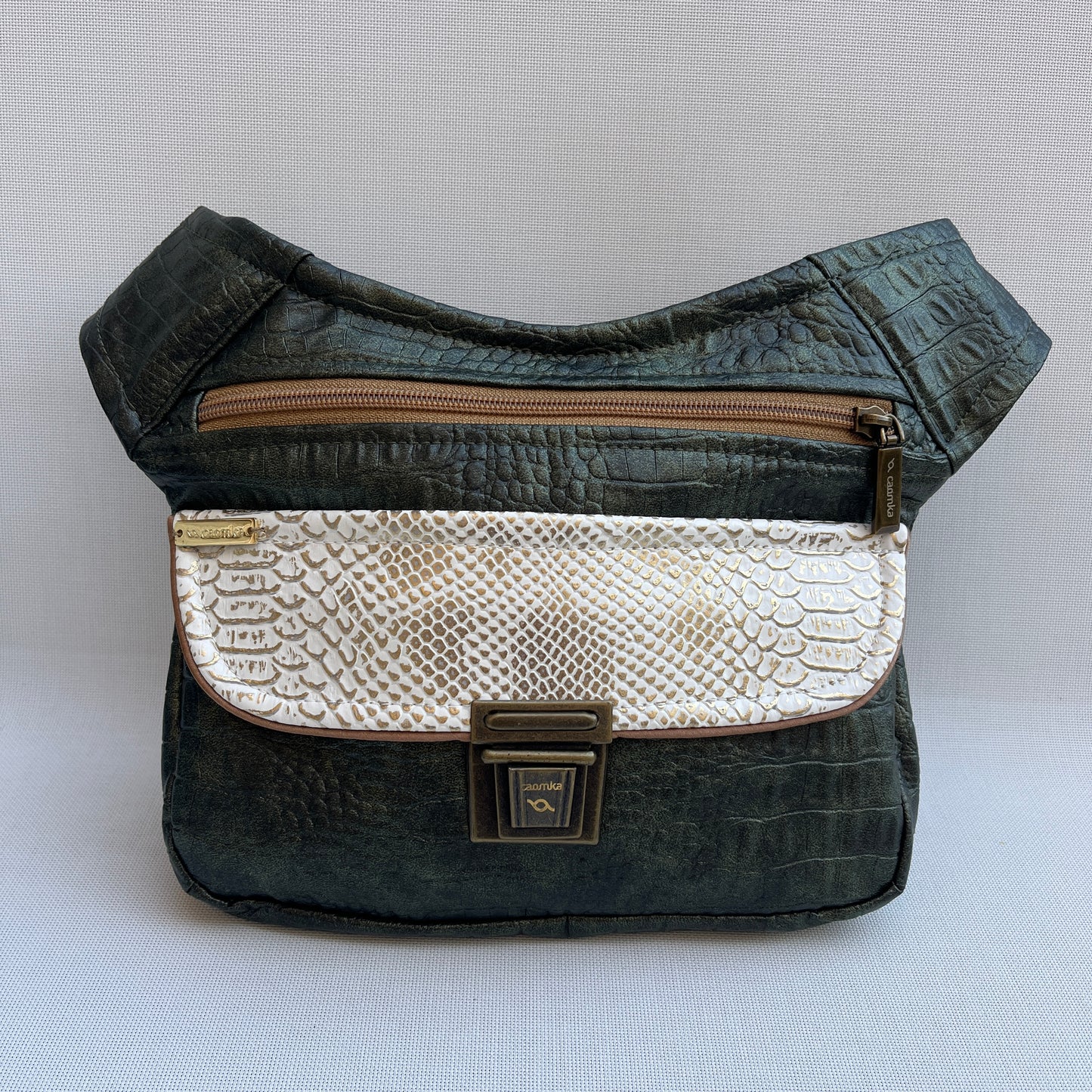 Special Green Plus Vegan Leatherette Unique Piece No. 12762