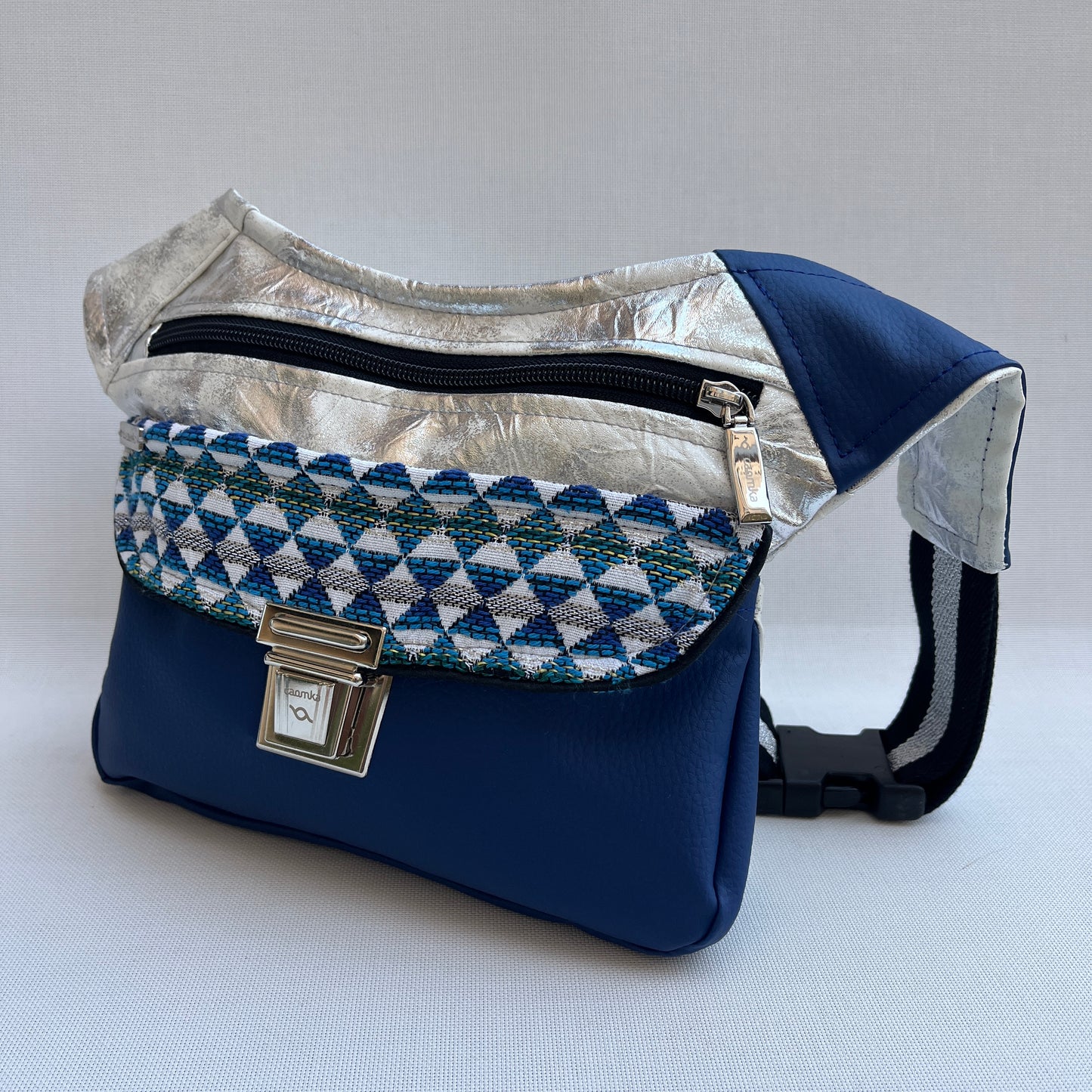 Spezielles blaues und silbernes Einzelstück Nr. 12795