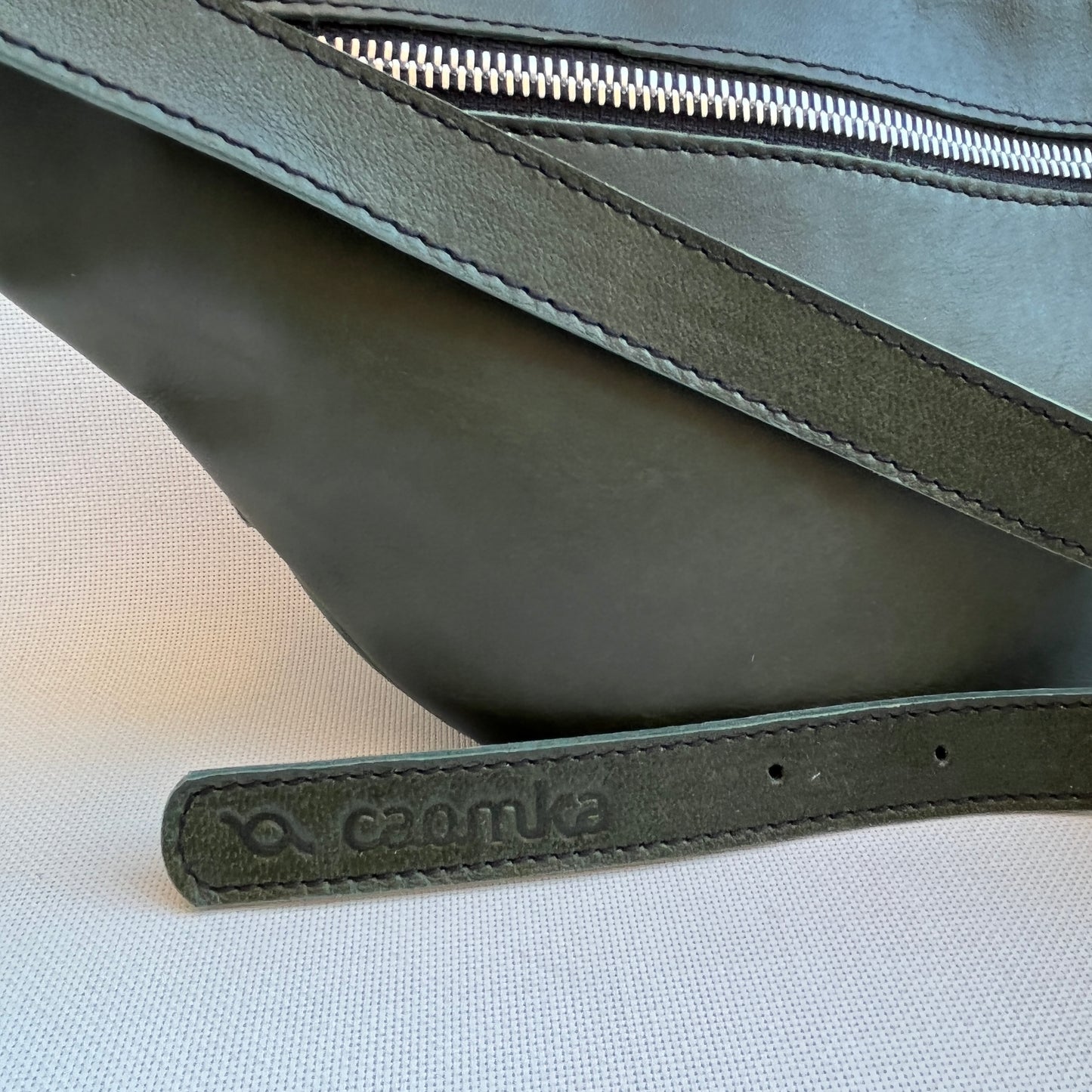 Retro Chic Bottle Green Natural leather BioCuir® Exclusive Piece No. 11022