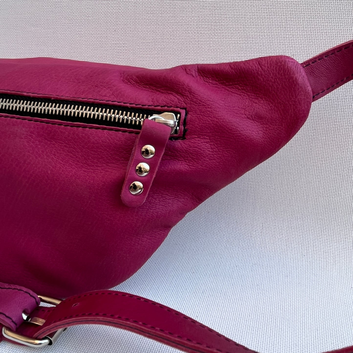 Retro Chic Fuchsia Pink BioCuir® Natural Leather Exclusive Piece No. 11024
