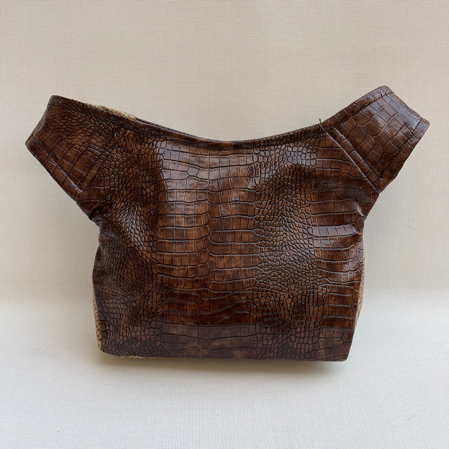 Elegant Brown Animal Print · Pieza Exclusiva Núm. 12886
