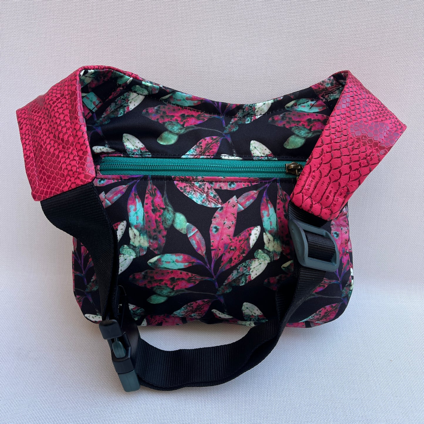 Special Salvia Top + Bolsillo trasero · Pieza Única Núm. 13498
