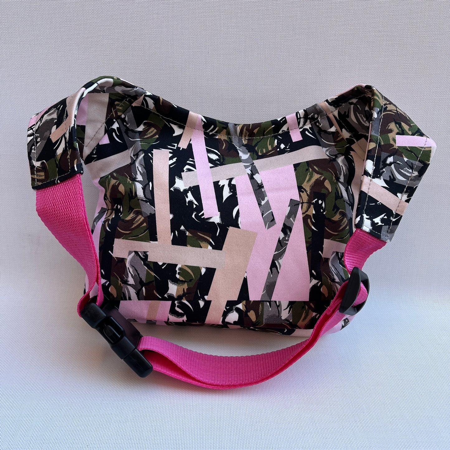 Special Camouflage Chic Unique Piece No. 11050