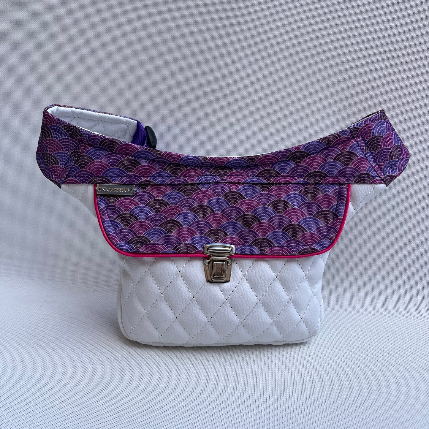 Mini White & Japanese Waves · Polipiel · Pieza Única Núm. 13522