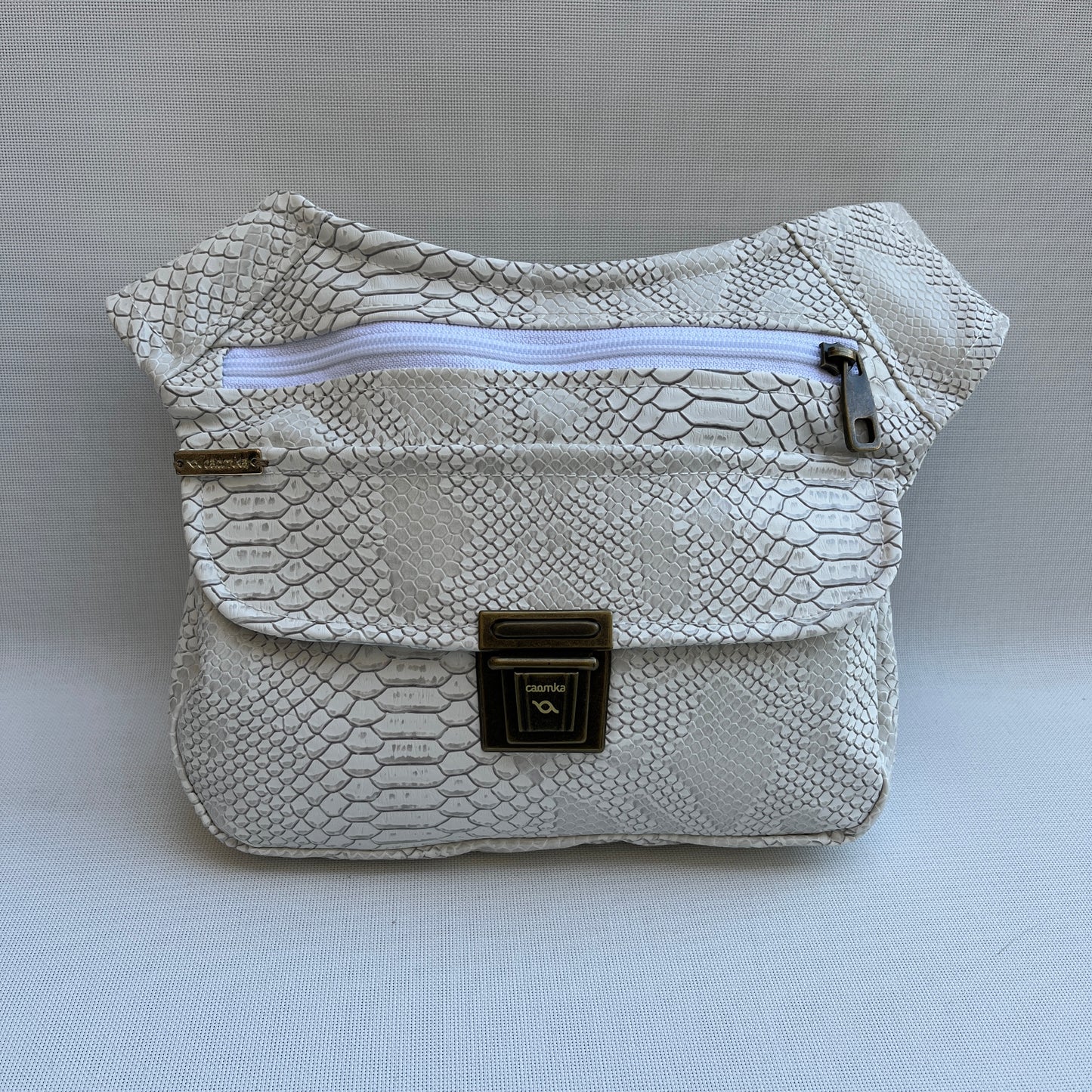 Special White Summer Vegan Skin. Exclusive Piece No. 11929