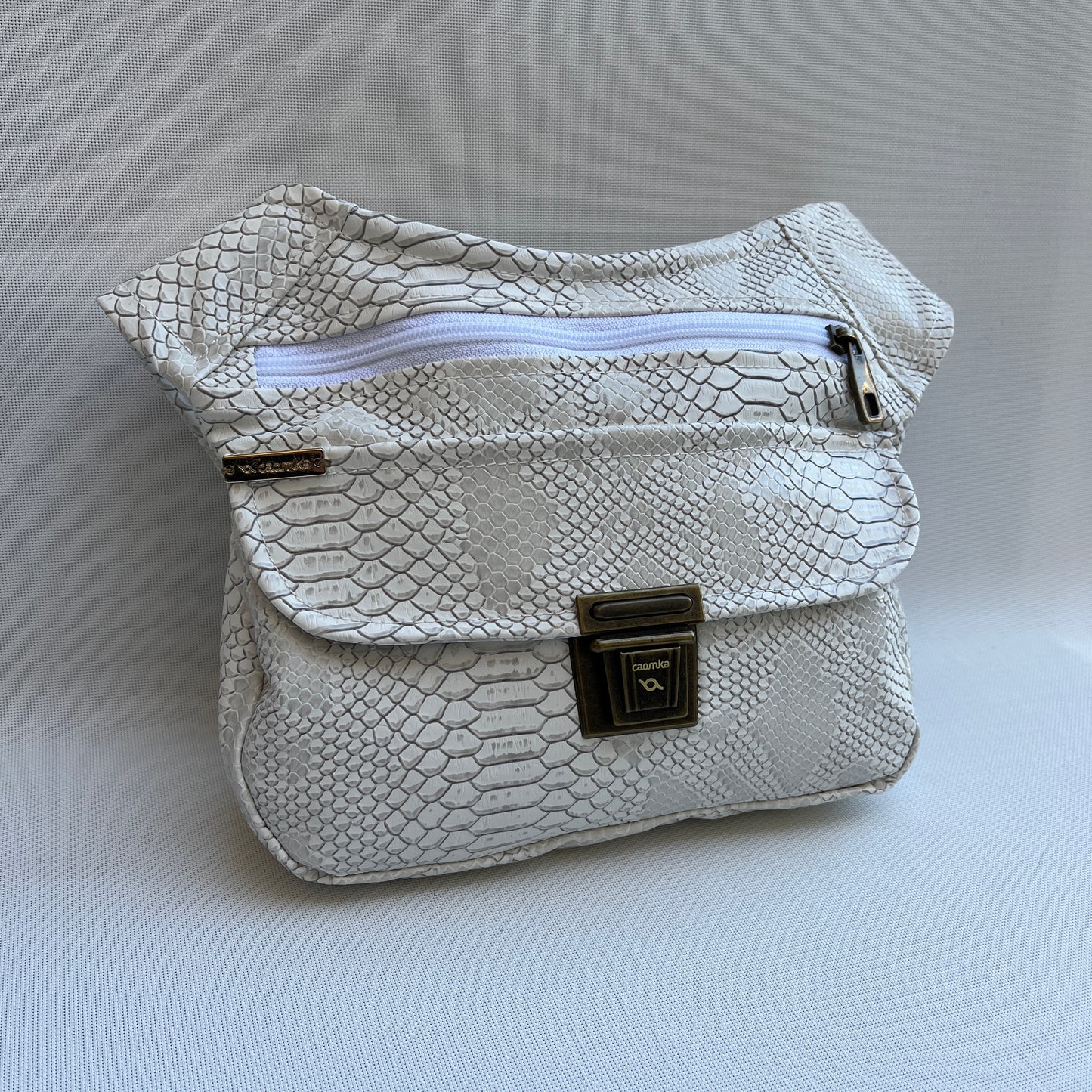 Special White Summer Vegan Skin. Exclusive Piece No. 11929