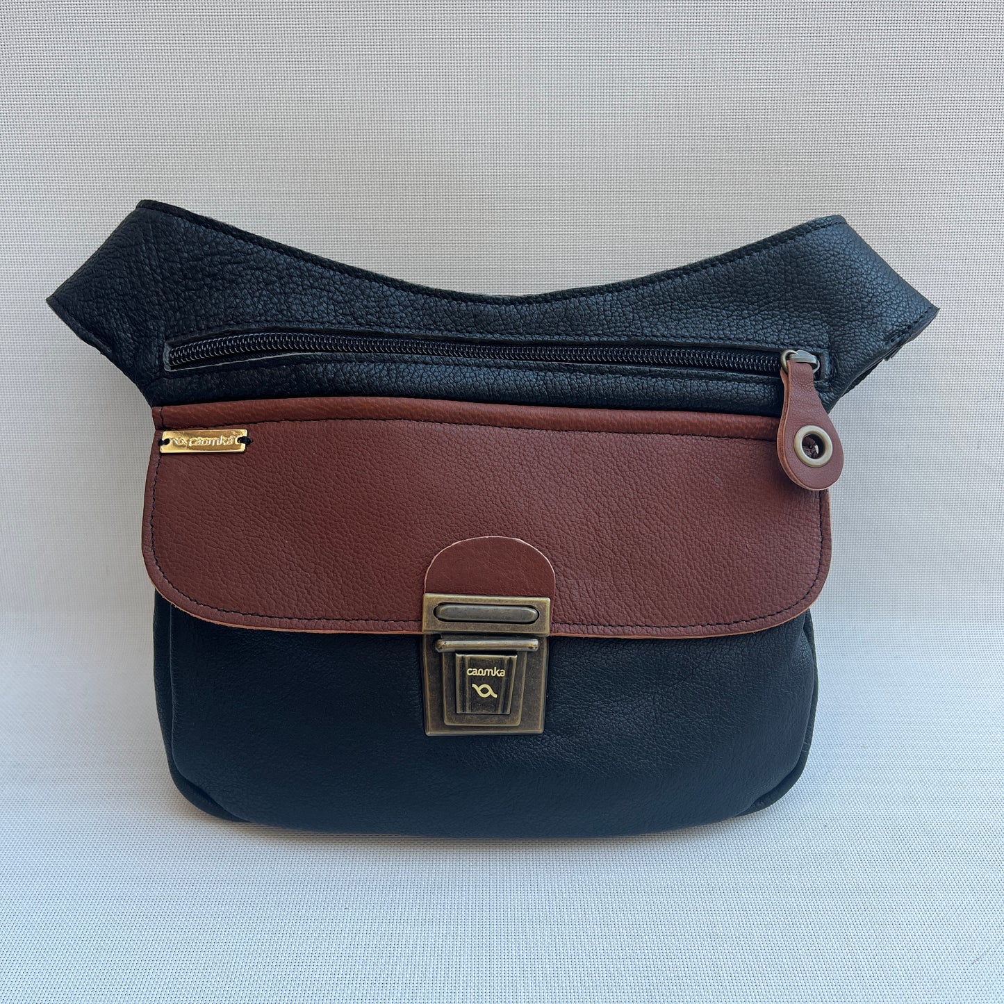 Special Black & Brown · Piel natural BioCuir® · Pieza Exclusiva Núm. 12797