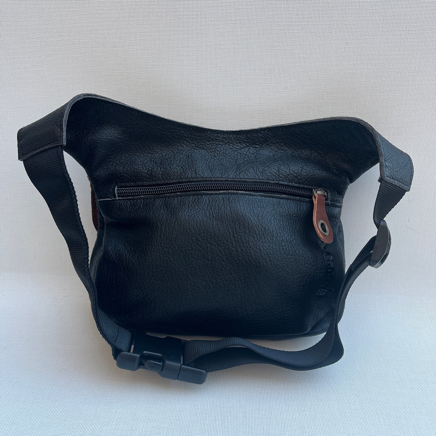 Special Black & Brown · Piel natural BioCuir® · Pieza Exclusiva Núm. 12797