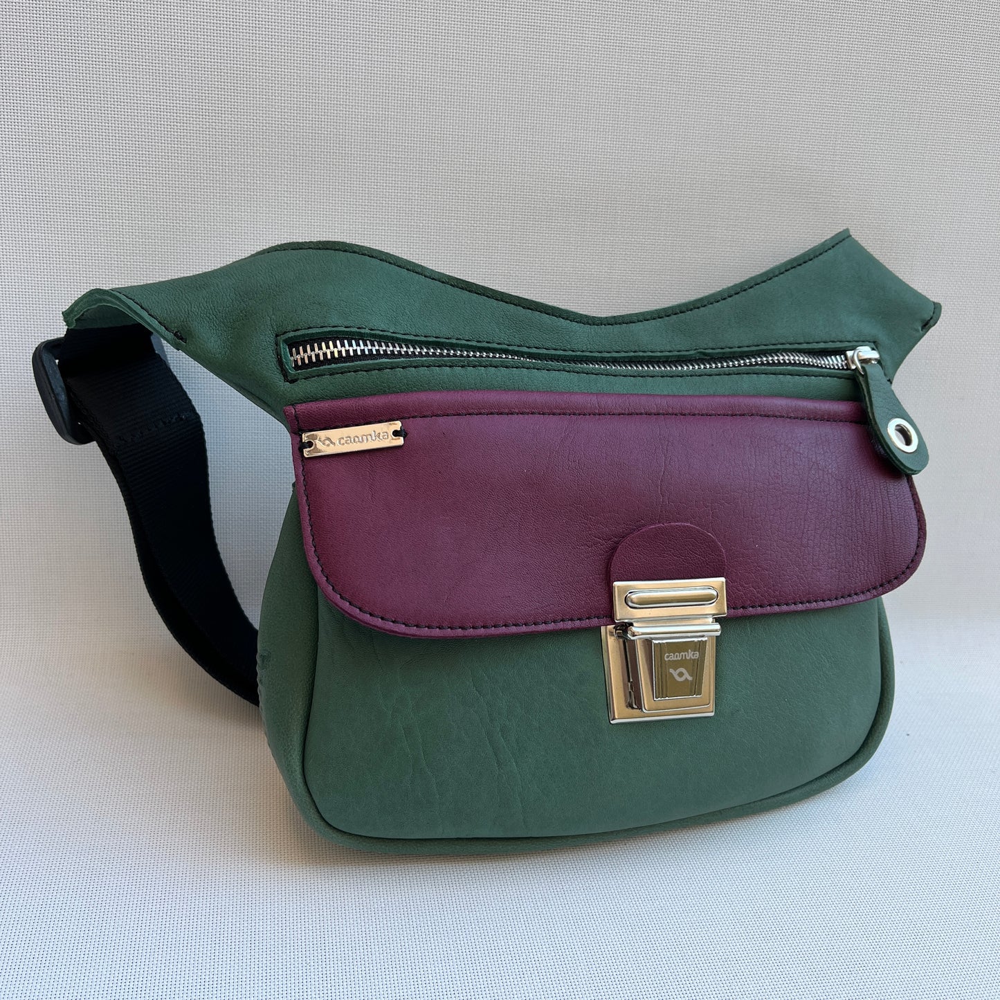 Special Green & Purple · Piel natural BioCuir® · Pieza Exclusiva Núm. 11079