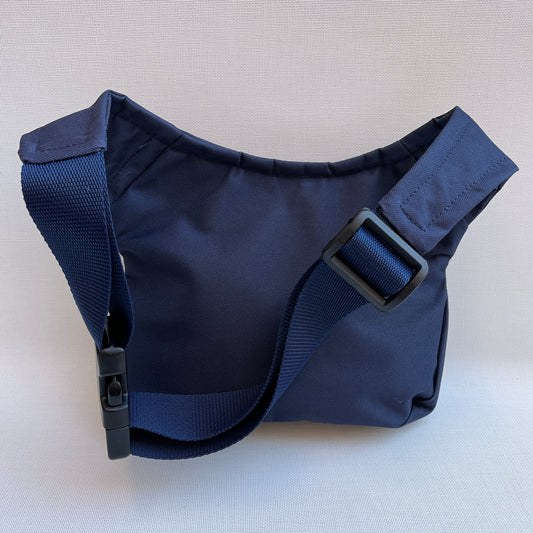 Special Blue & Japanese Waves (Impermeable) · Pieza Única Núm. 11067
