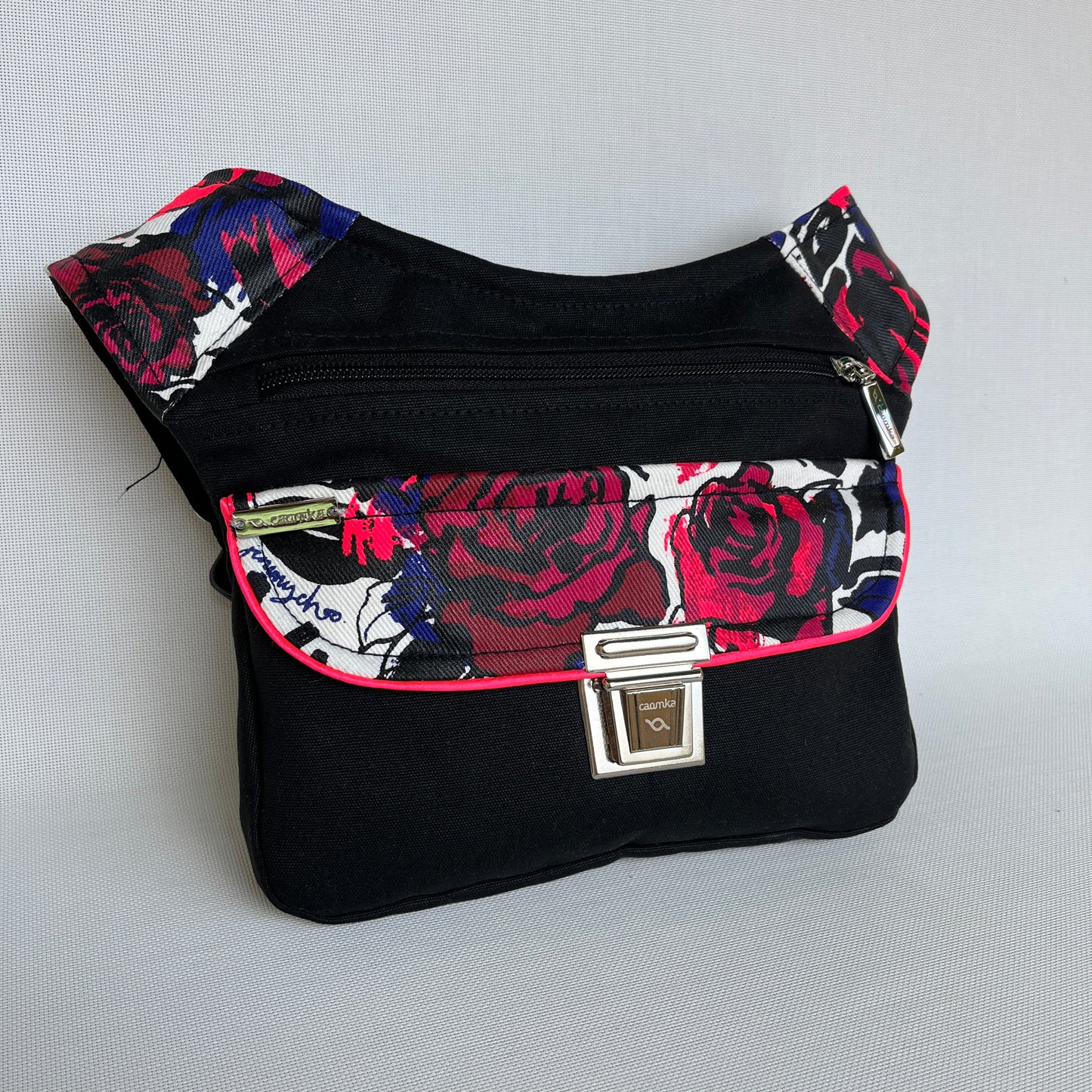 Special Black & Roses · Pieza Única Núm. 13527