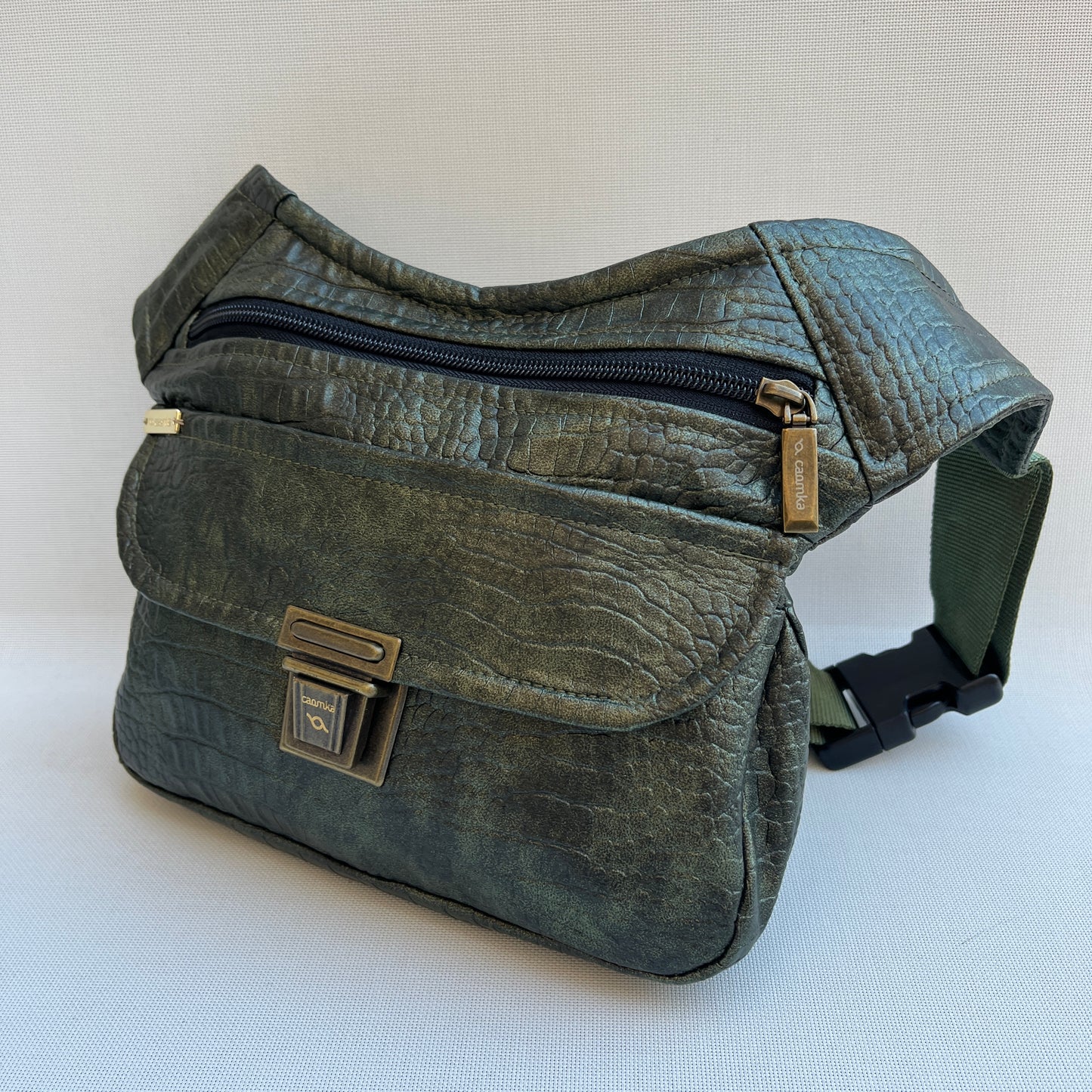 Special Elegant Green · Polipiel Vegana · Pieza Exclusiva Núm. 12837
