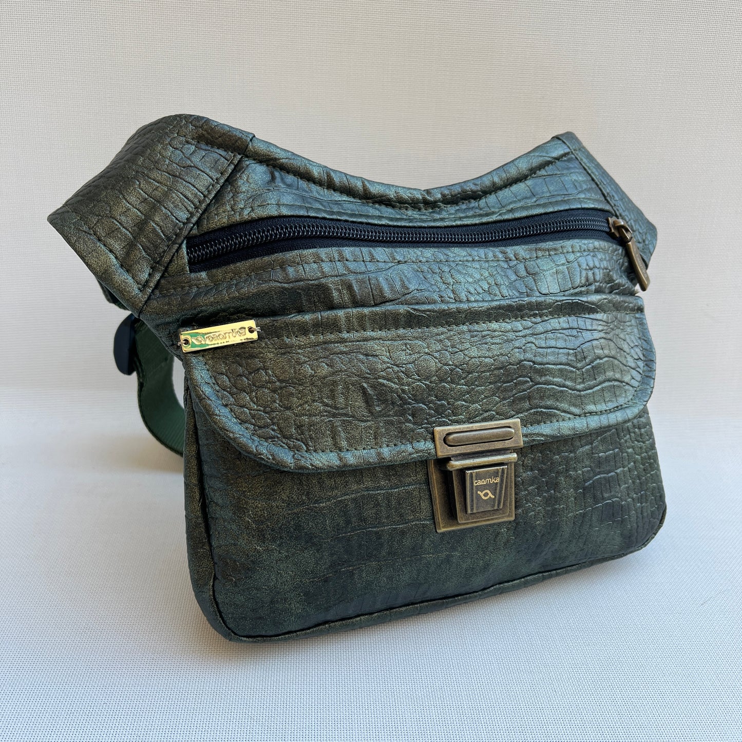 Special Elegant Green · Polipiel Vegana · Pieza Exclusiva Núm. 12837