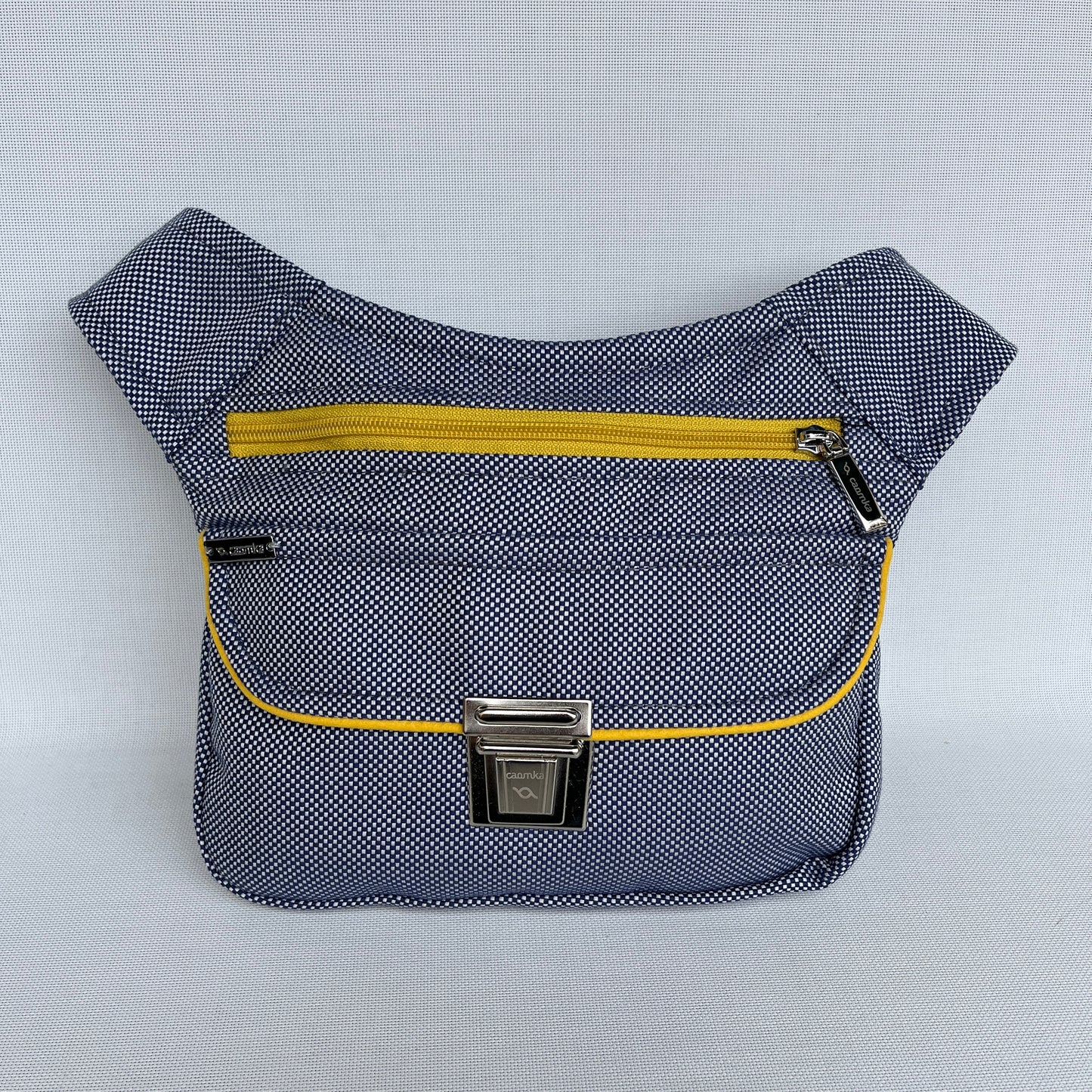 Besonderes himmelblaues Sommer-Unikat Nr. 11707