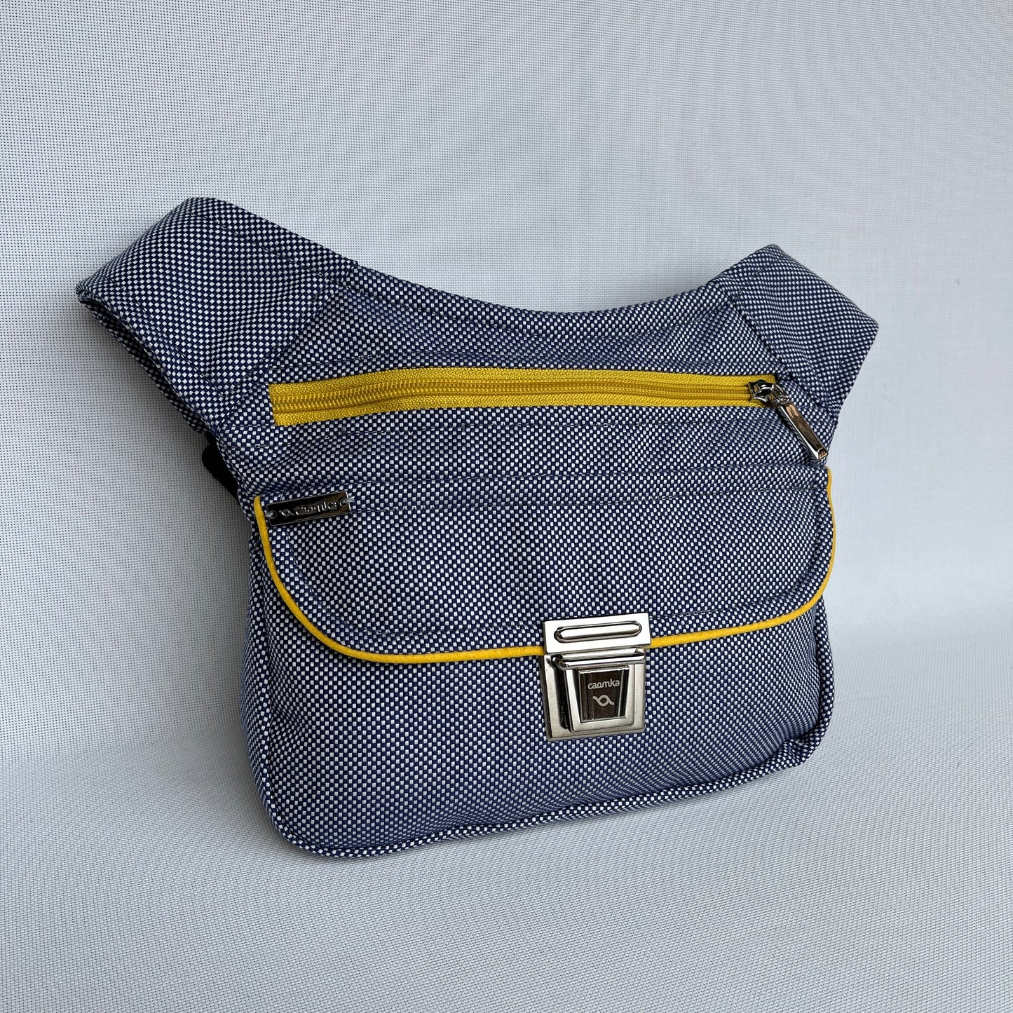 Besonderes himmelblaues Sommer-Unikat Nr. 11707