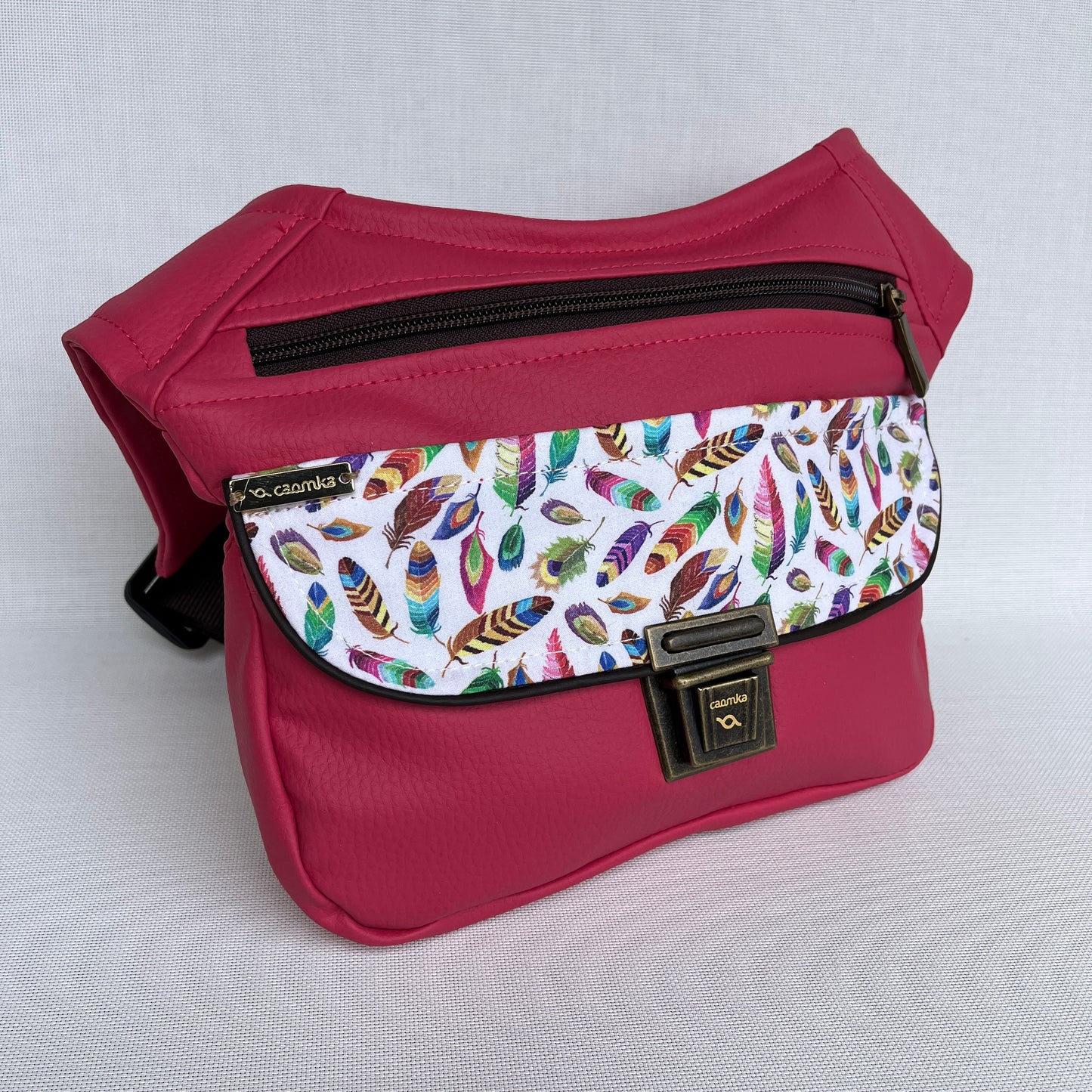 Special Elegant Brown Vegan Leatherette Exclusive Piece No. 13389