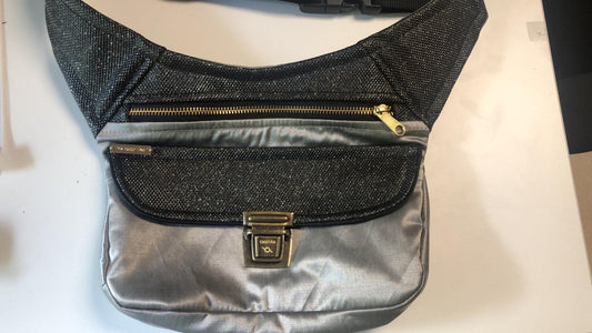 Special Yvonne · Pieza Única Núm. 7924